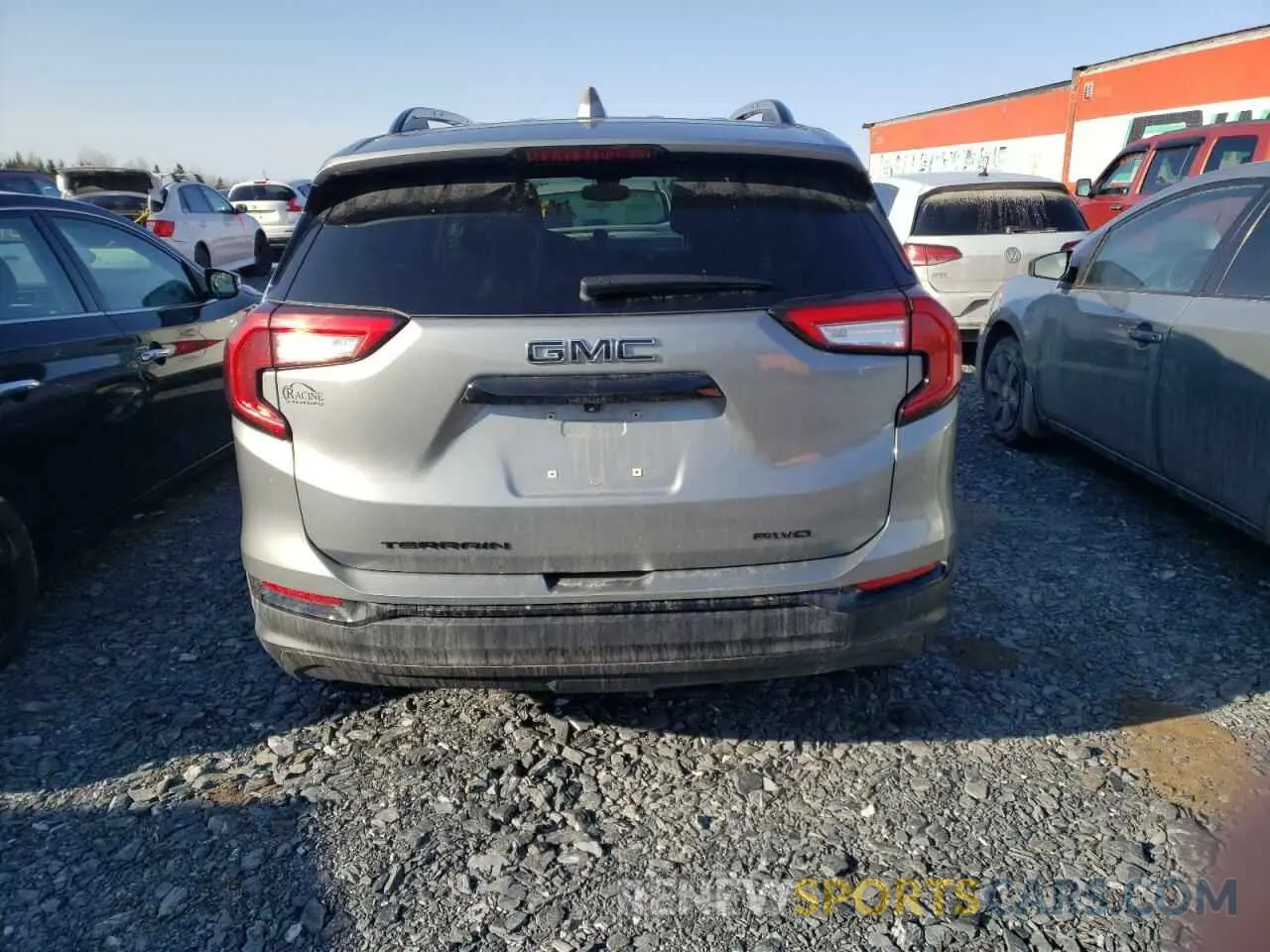 6 Photograph of a damaged car 3GKALTEG5PL118100 GMC TERRAIN 2023