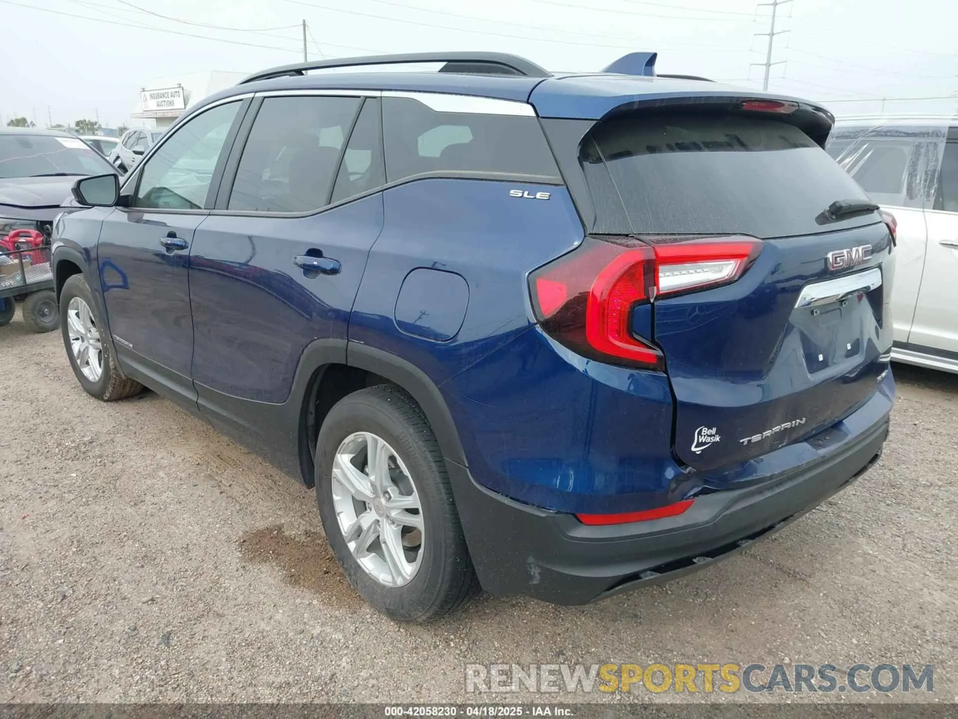 3 Фотография поврежденного автомобиля 3GKALTEG7PL128689 GMC TERRAIN 2023