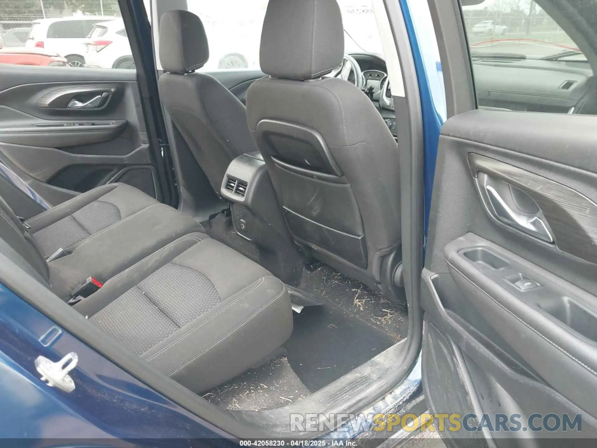 8 Фотография поврежденного автомобиля 3GKALTEG7PL128689 GMC TERRAIN 2023