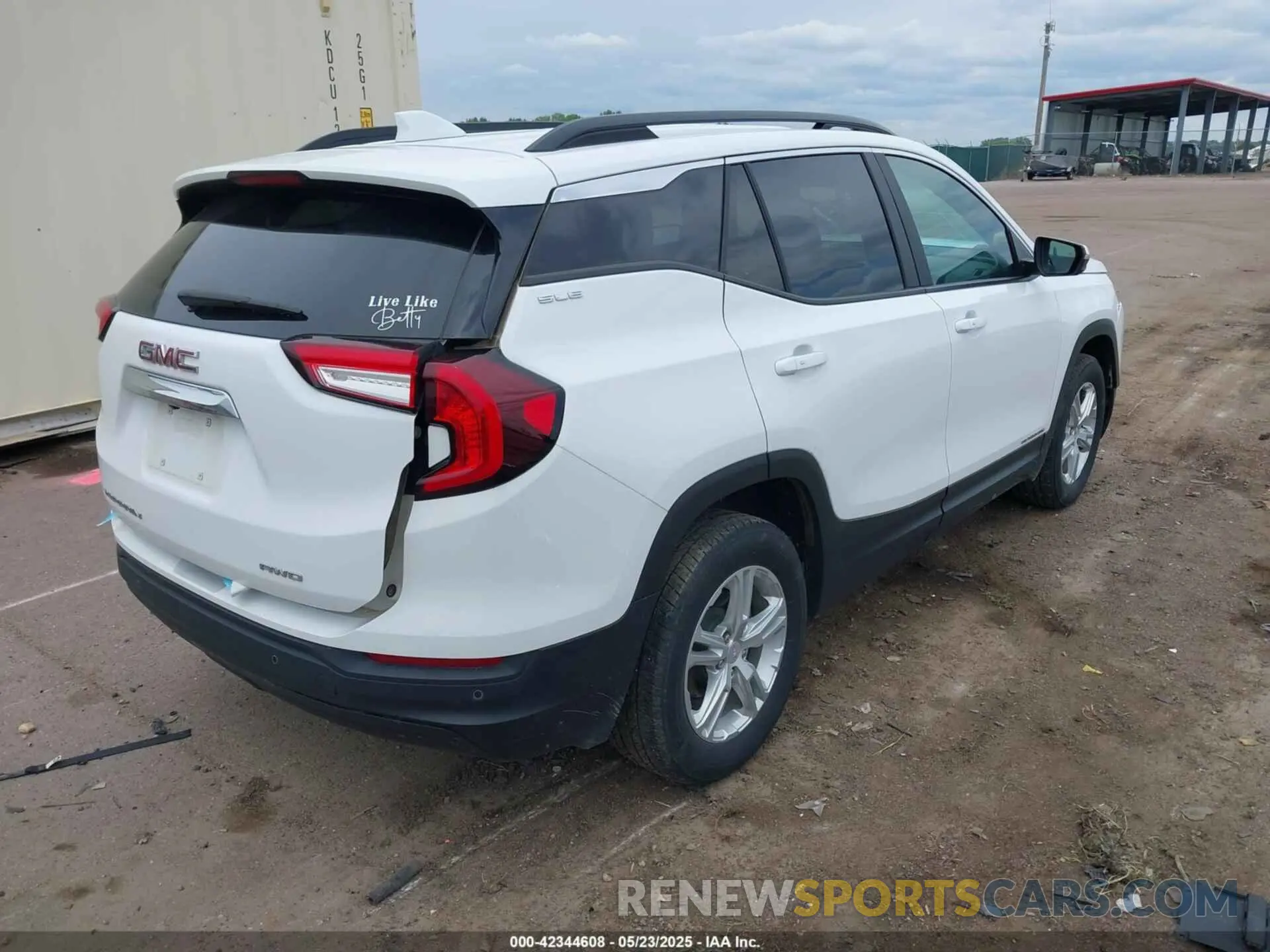 4 Фотография поврежденного автомобиля 3GKALTEG7PL174068 GMC TERRAIN 2023