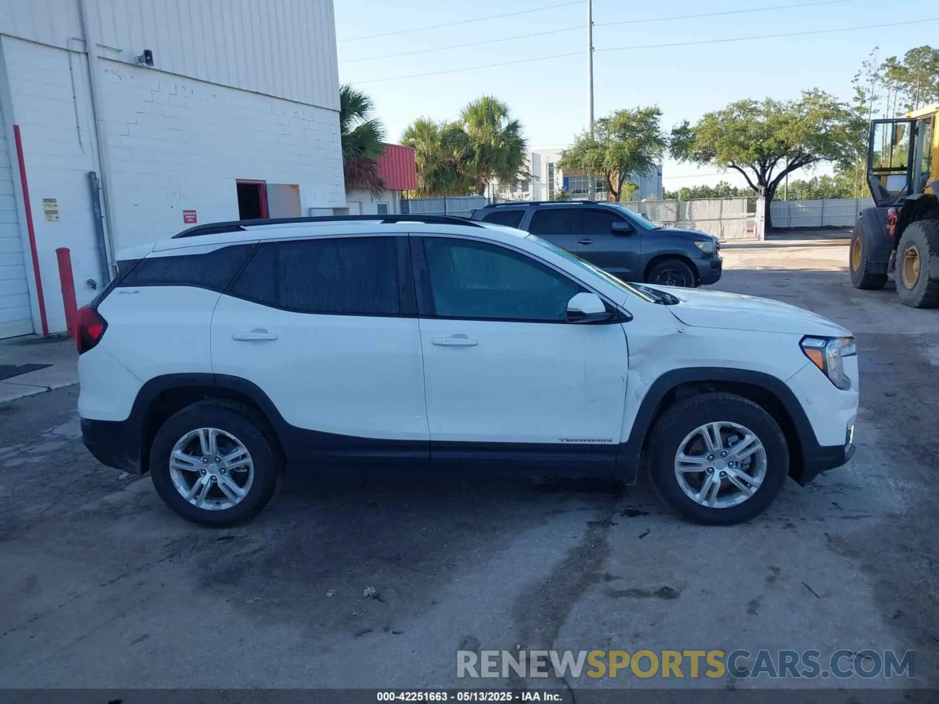 13 Фотография поврежденного автомобиля 3GKALTEG7PL237931 GMC TERRAIN 2023