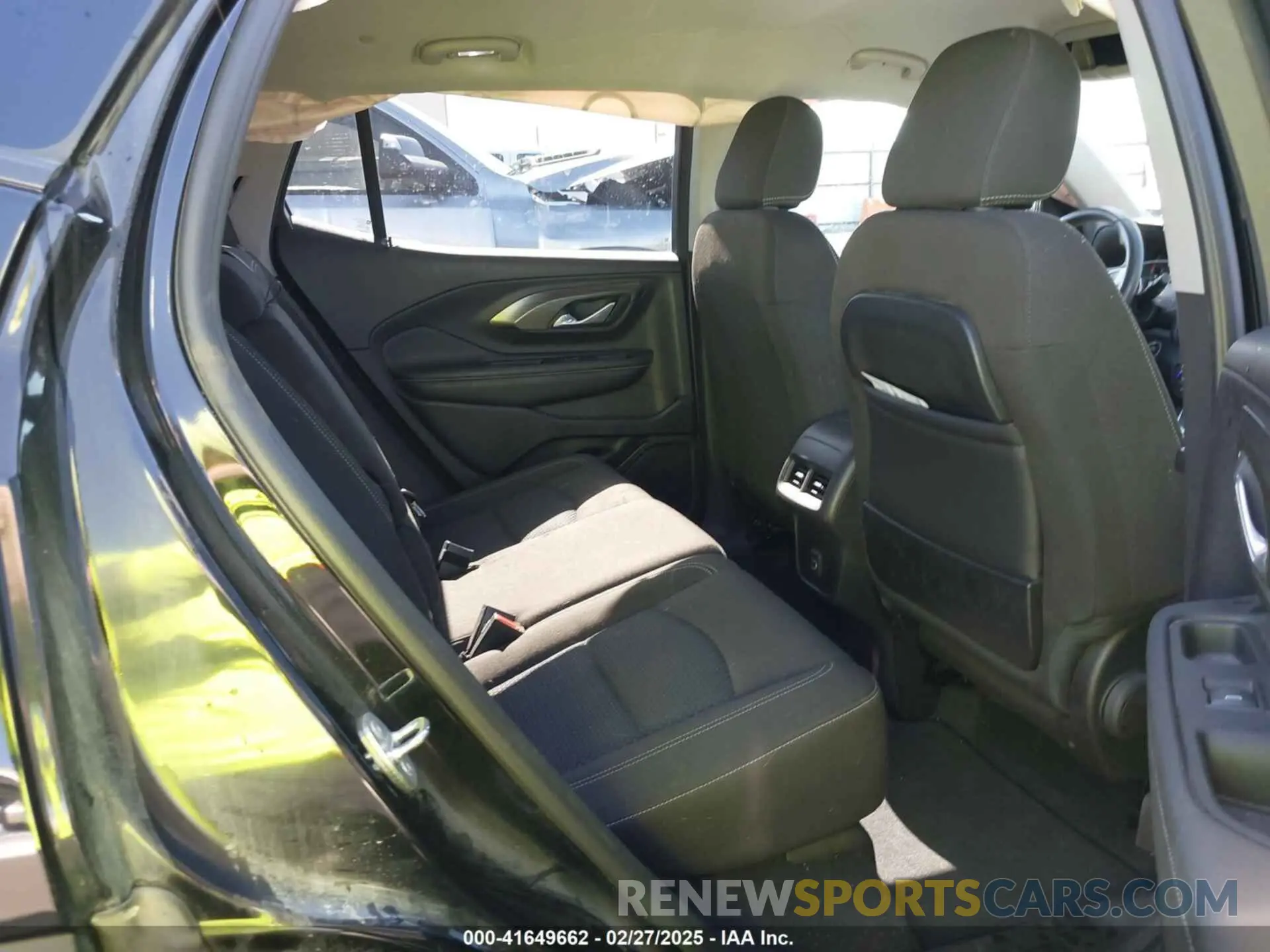 8 Photograph of a damaged car 3GKALTEGXPL163159 GMC TERRAIN 2023