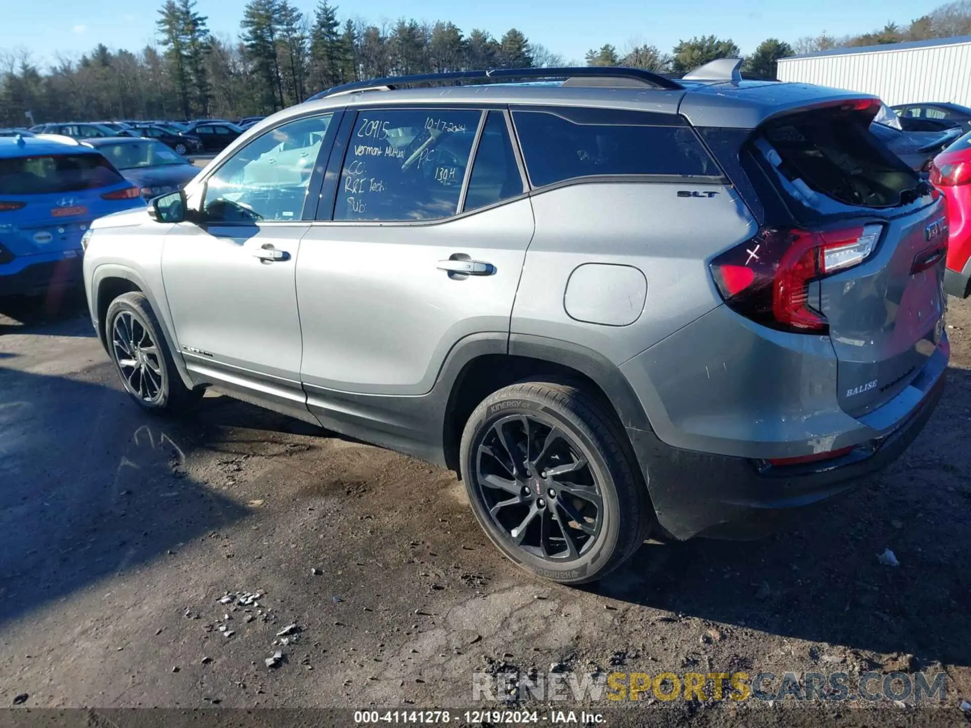 3 Фотография поврежденного автомобиля 3GKALVEG3PL146912 GMC TERRAIN 2023