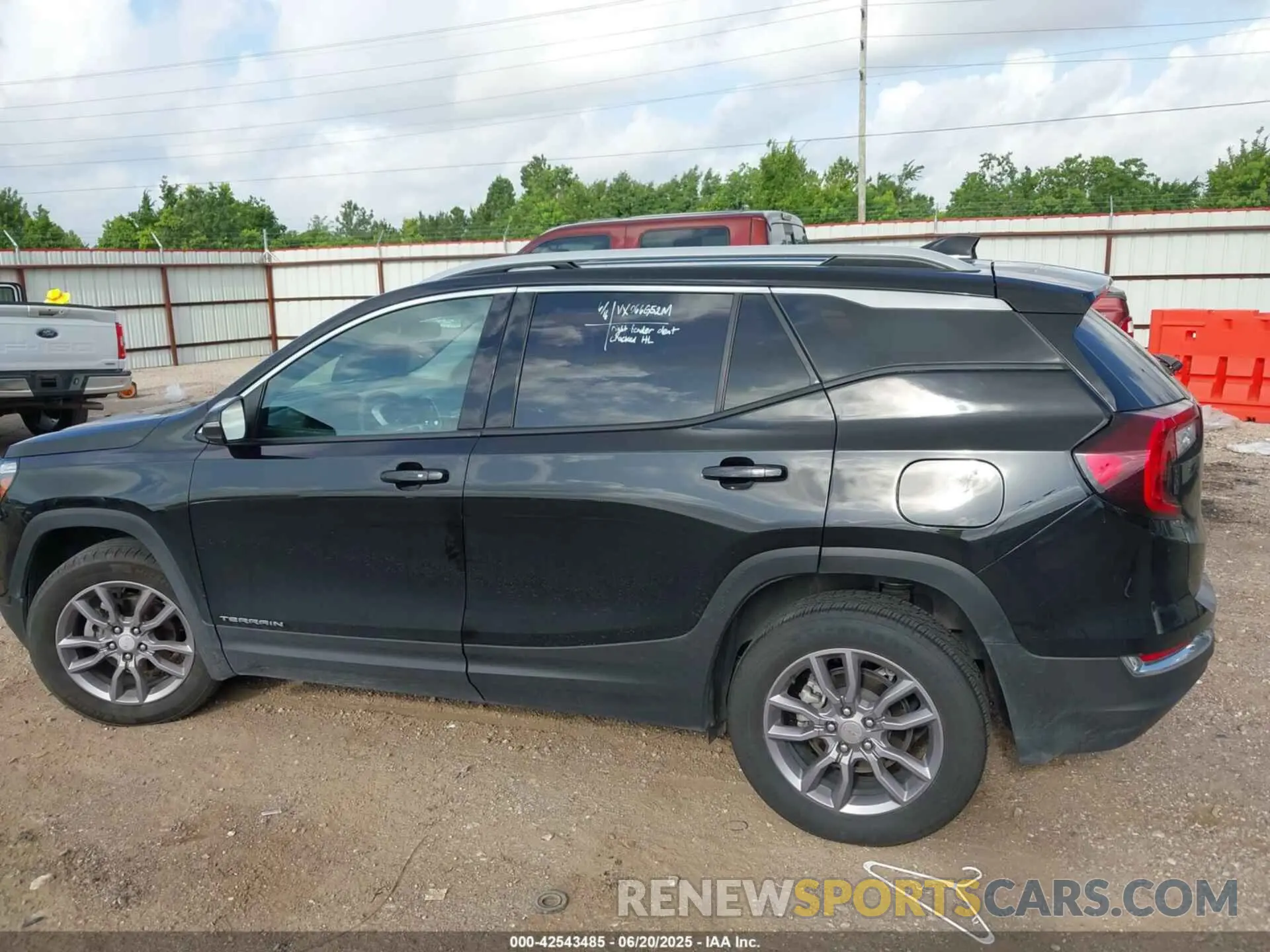 15 Photograph of a damaged car 3GKALVEG5PL191771 GMC TERRAIN 2023