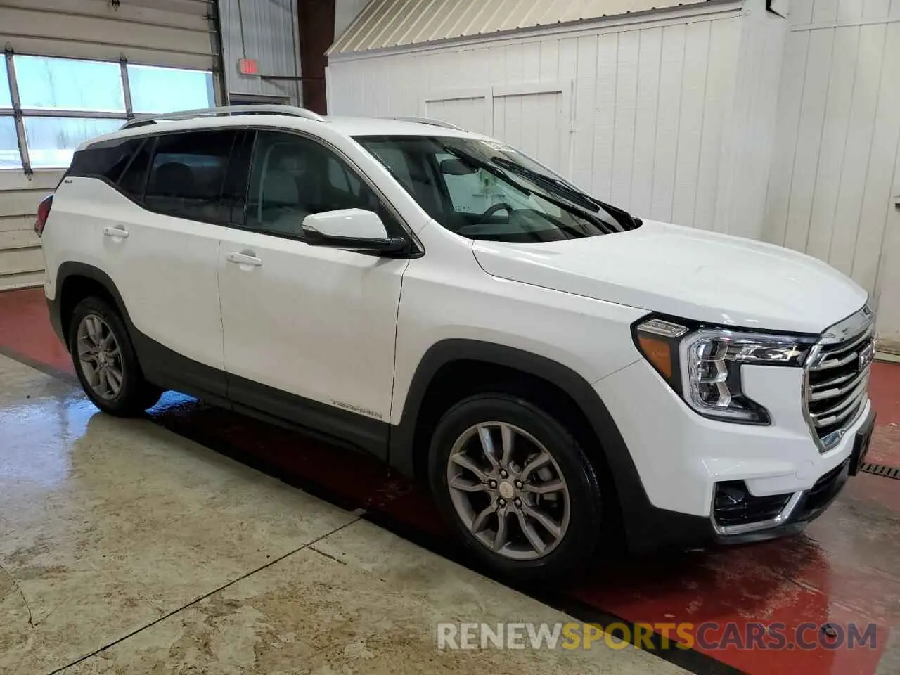 4 Photograph of a damaged car 3GKALVEG6PL137475 GMC TERRAIN 2023