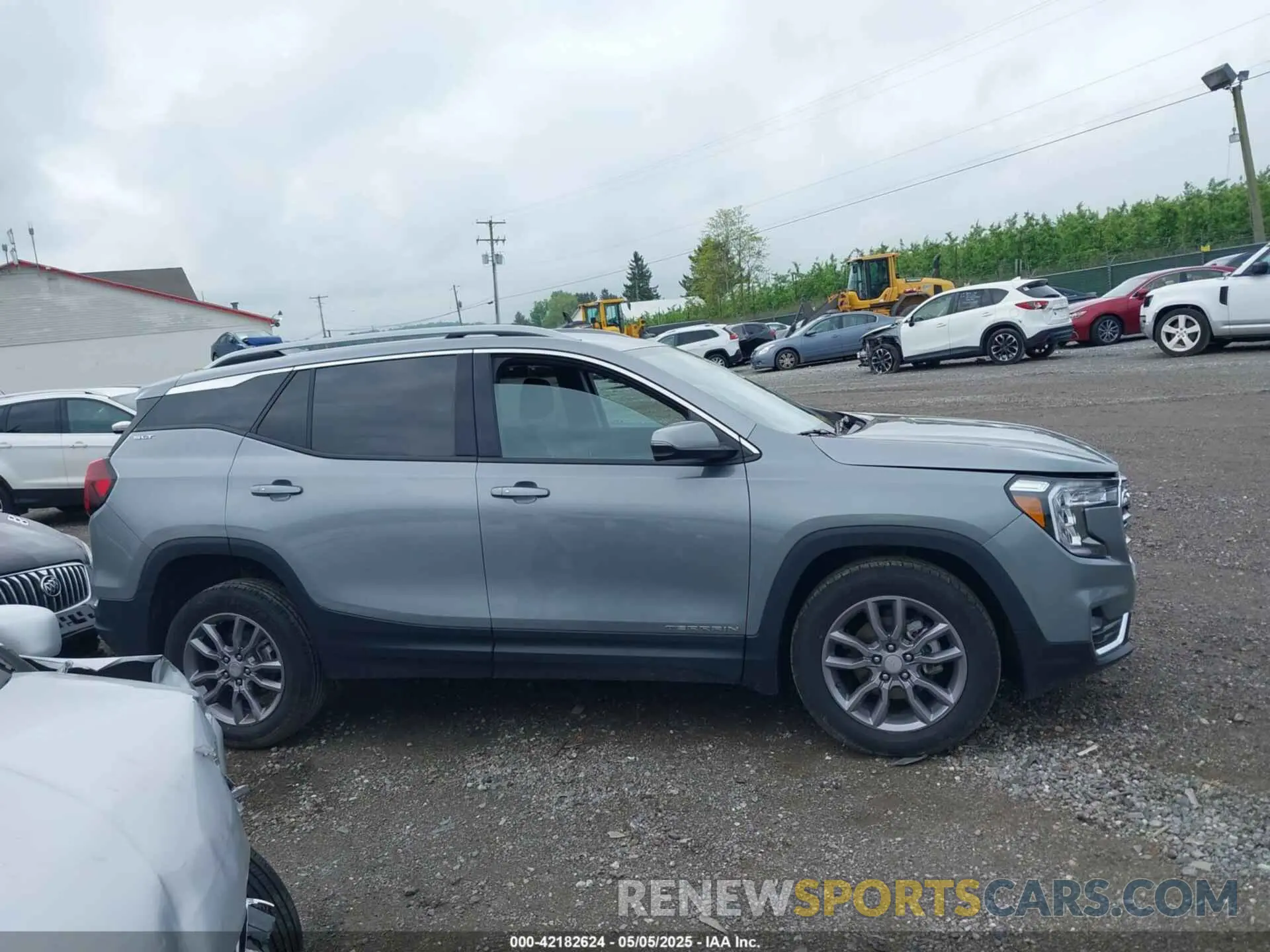 13 Photograph of a damaged car 3GKALVEG7PL187740 GMC TERRAIN 2023