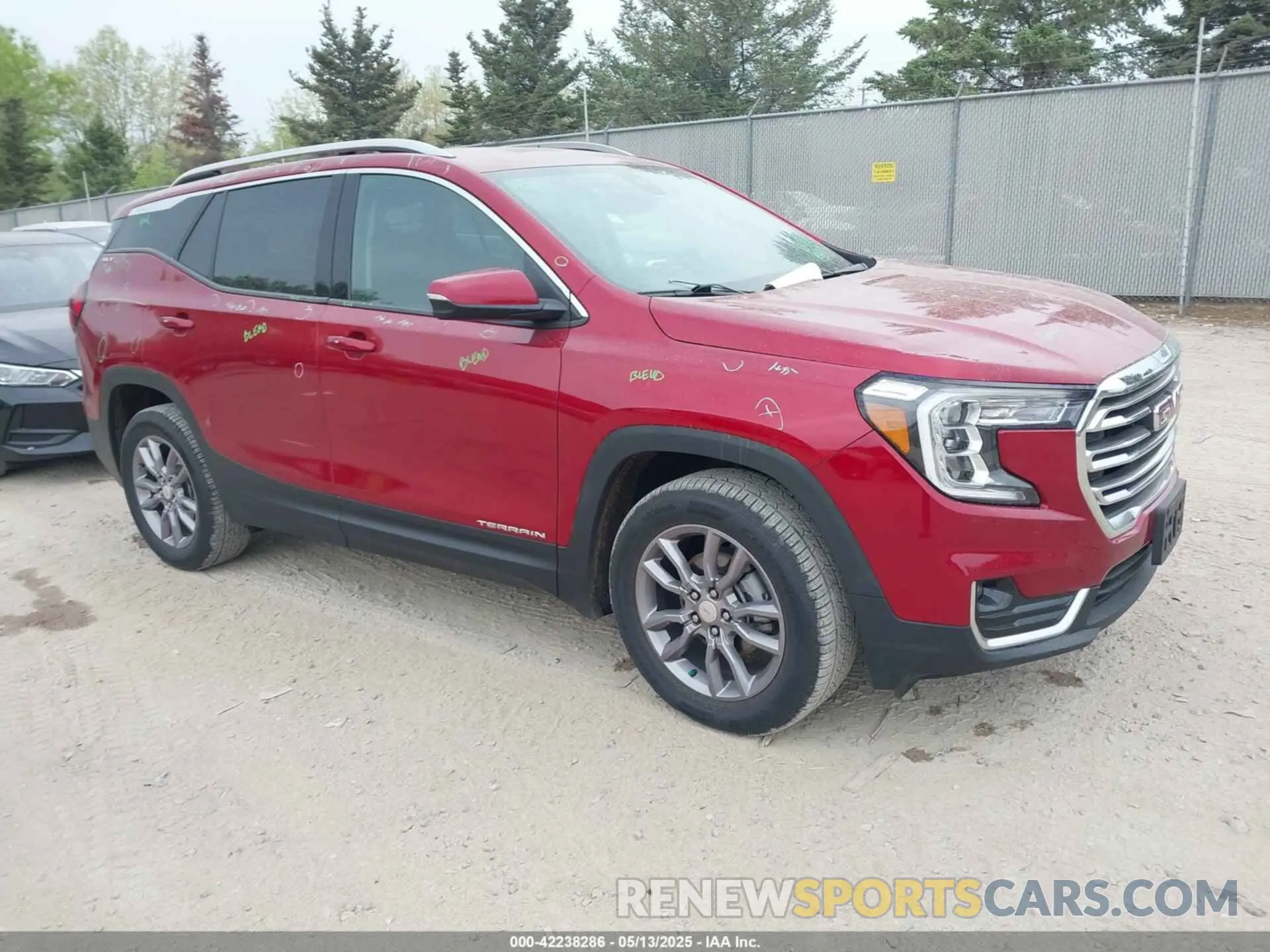 1 Фотография поврежденного автомобиля 3GKALVEG9PL137888 GMC TERRAIN 2023