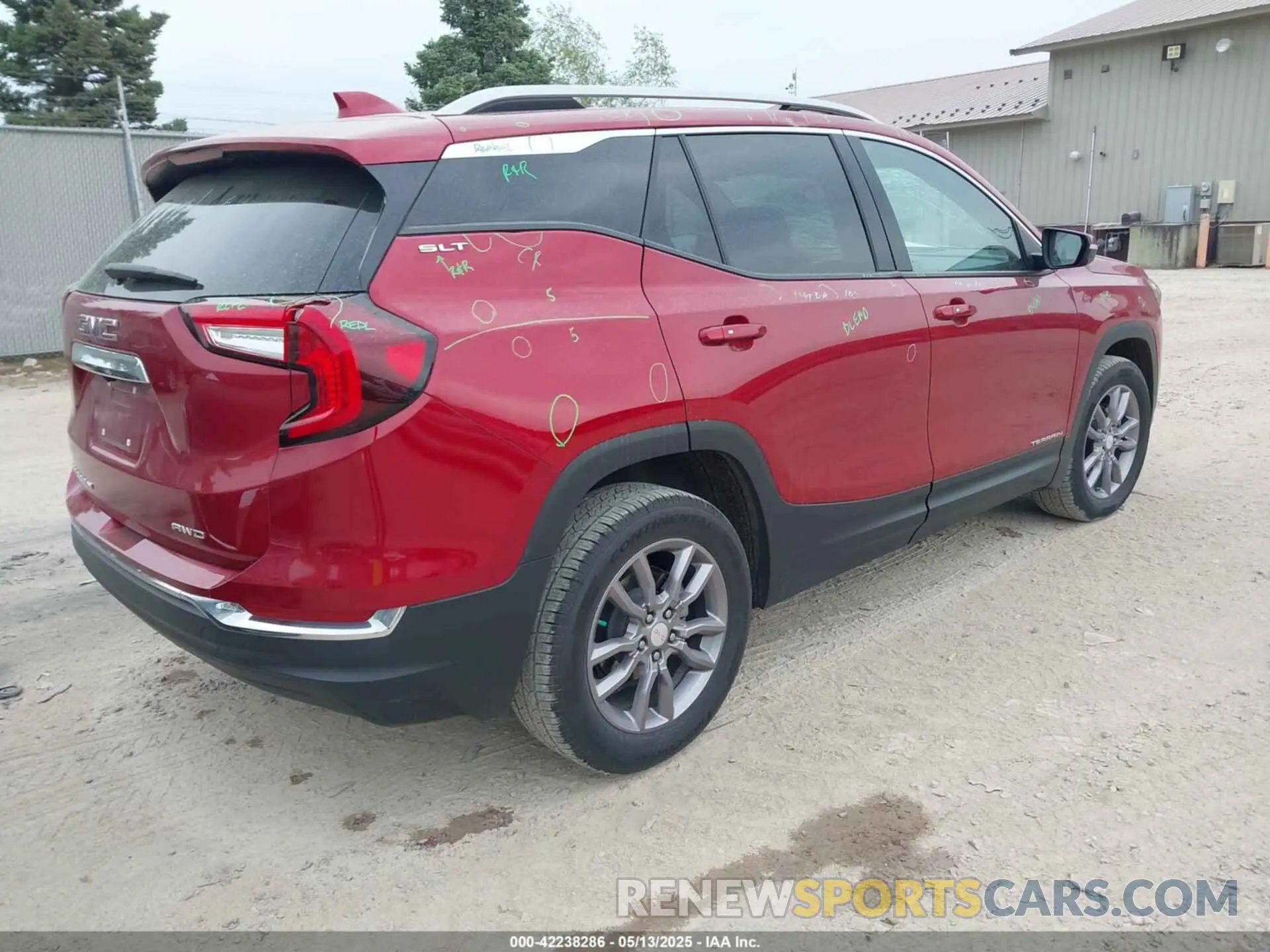 4 Фотография поврежденного автомобиля 3GKALVEG9PL137888 GMC TERRAIN 2023