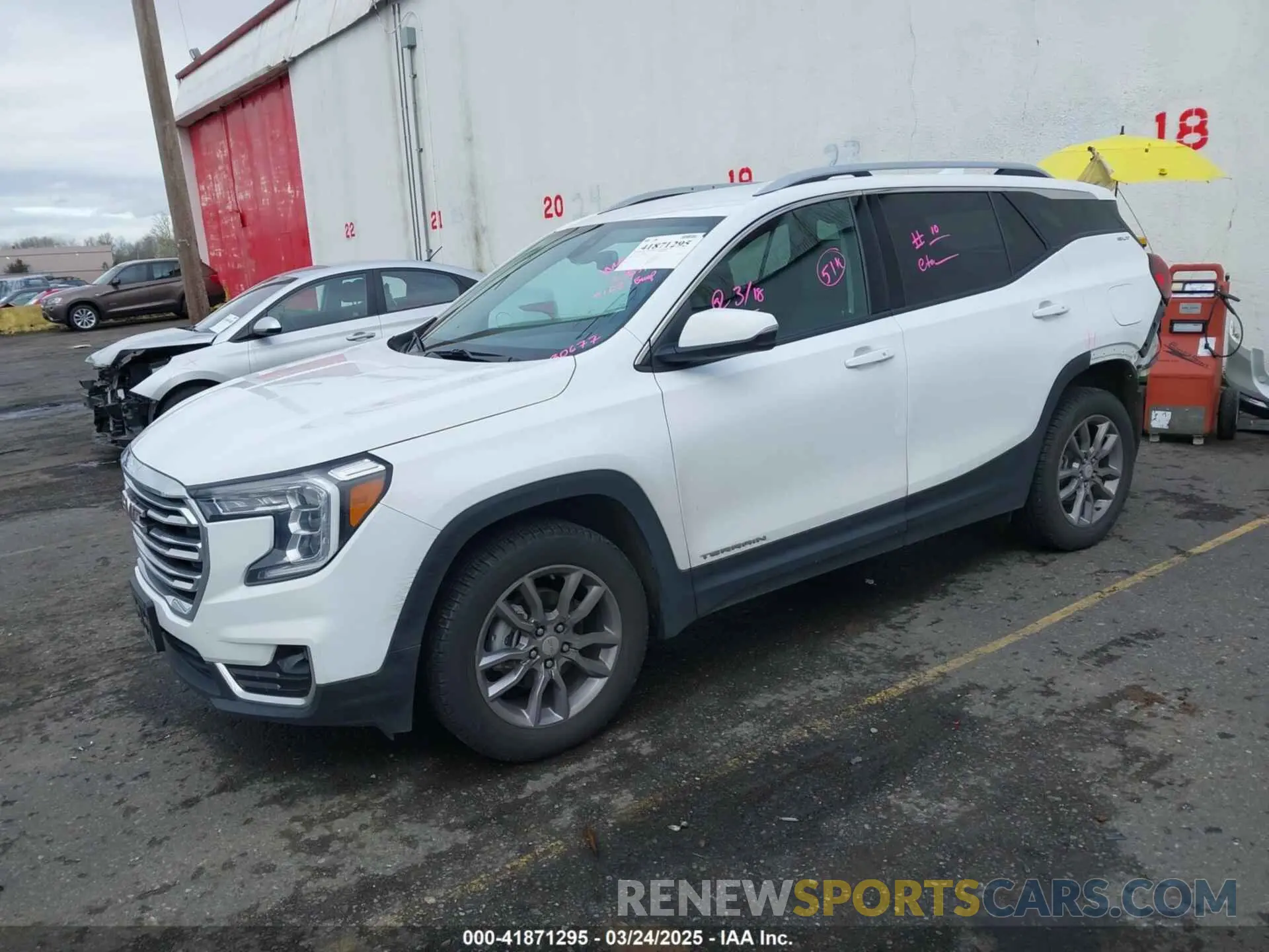 2 Фотография поврежденного автомобиля 3GKALVEG9PL181051 GMC TERRAIN 2023
