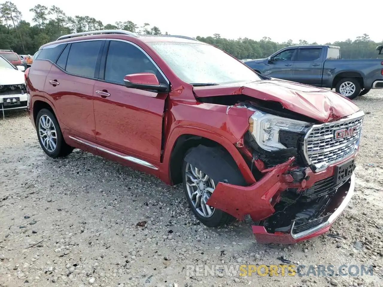 4 Photograph of a damaged car 3GKALXEGXPL250390 GMC TERRAIN 2023