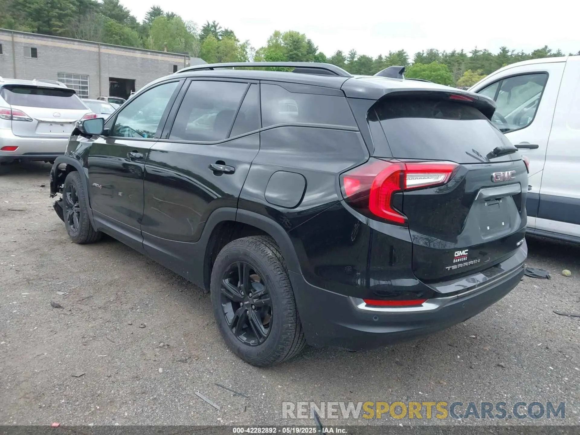 3 Photograph of a damaged car 3GKALYEG3PL147771 GMC TERRAIN 2023