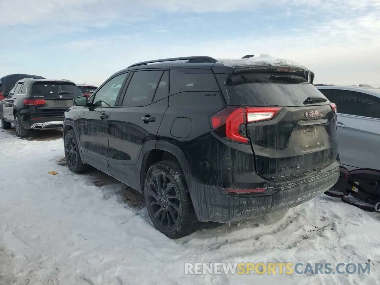 2 Photograph of a damaged car 3GKALMEG1RL278807 GMC TERRAIN 2024