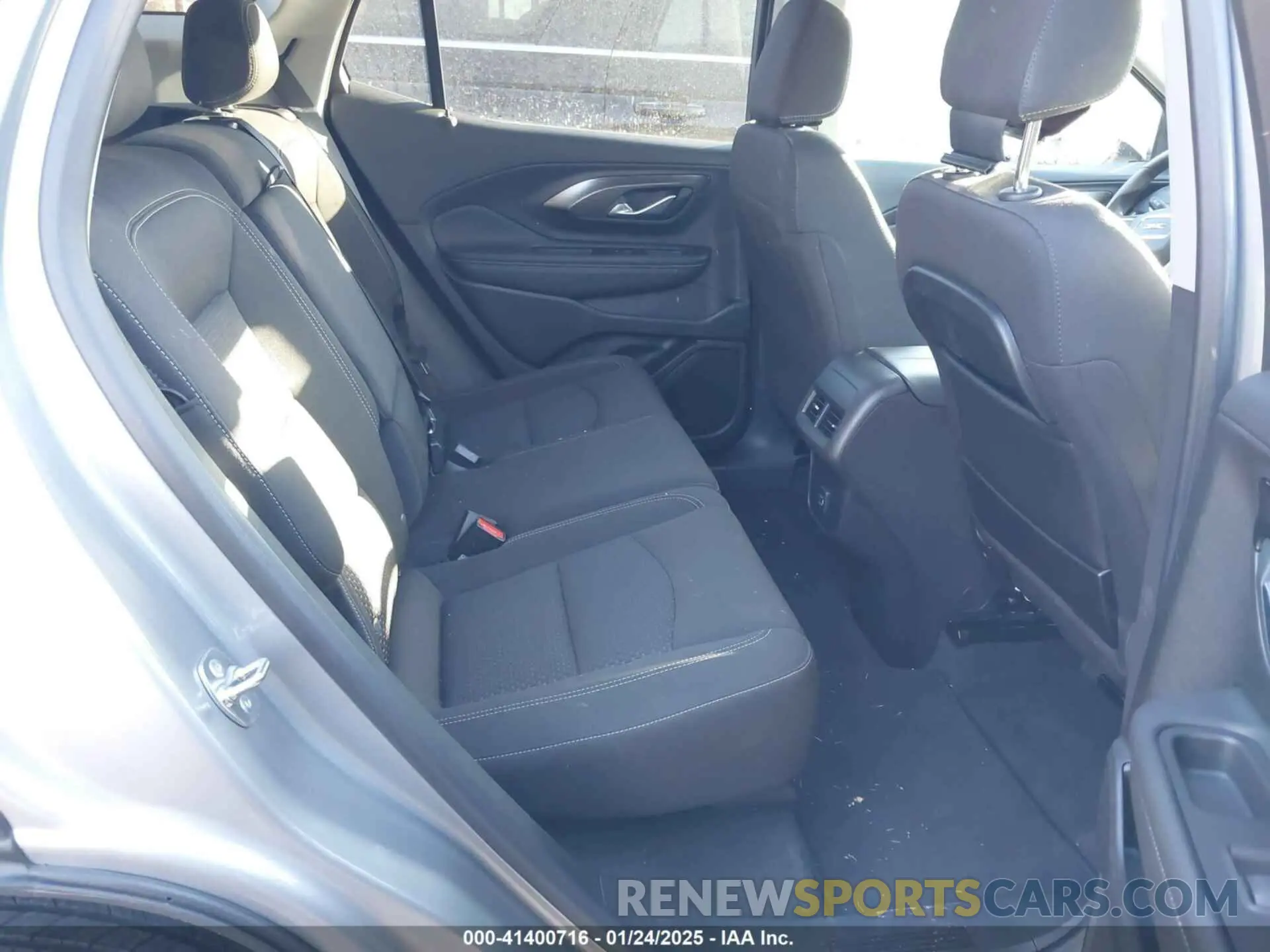 8 Фотография поврежденного автомобиля 3GKALMEG1RL364067 GMC TERRAIN 2024