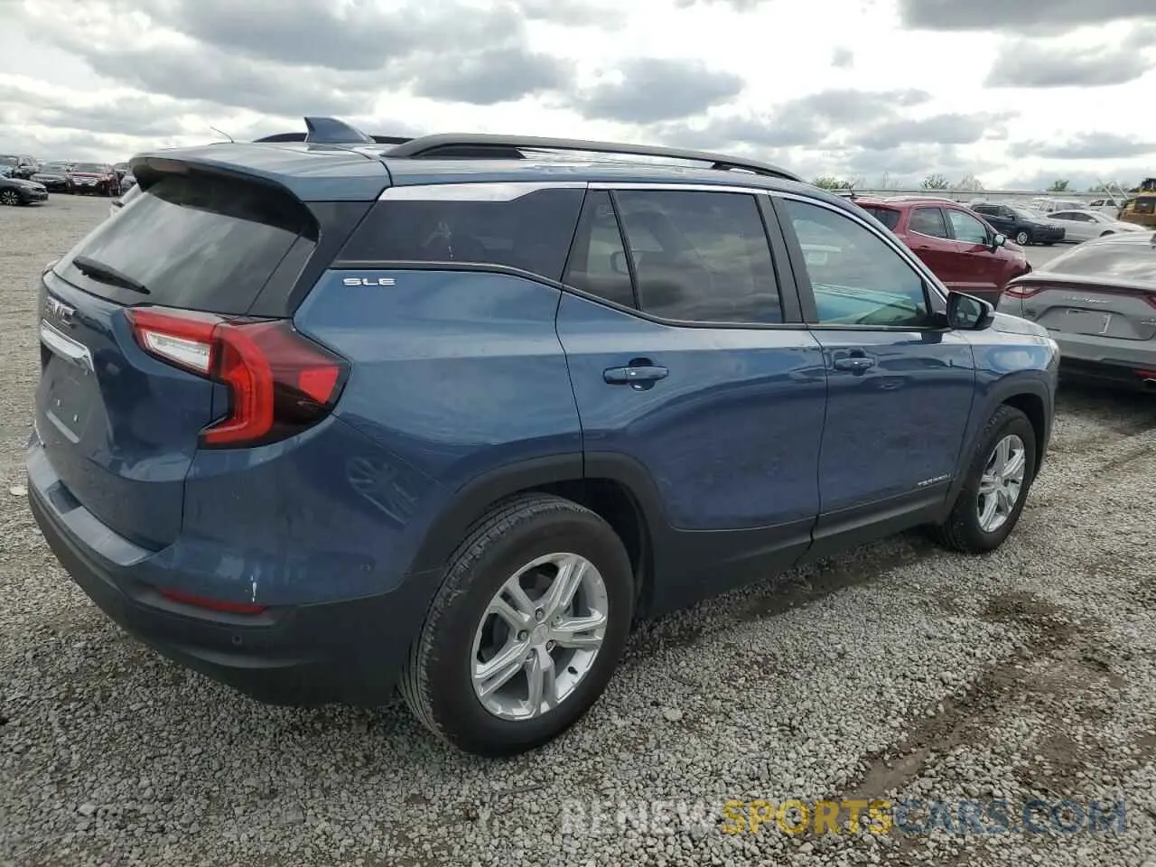 3 Photograph of a damaged car 3GKALMEG2RL189604 GMC TERRAIN 2024
