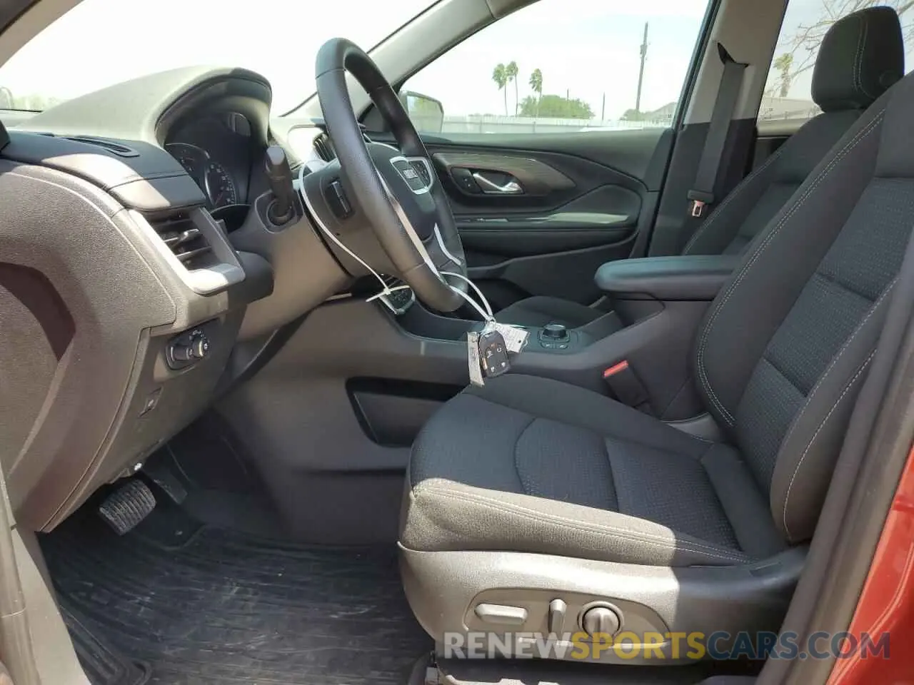 7 Photograph of a damaged car 3GKALMEG2RL395277 GMC TERRAIN 2024
