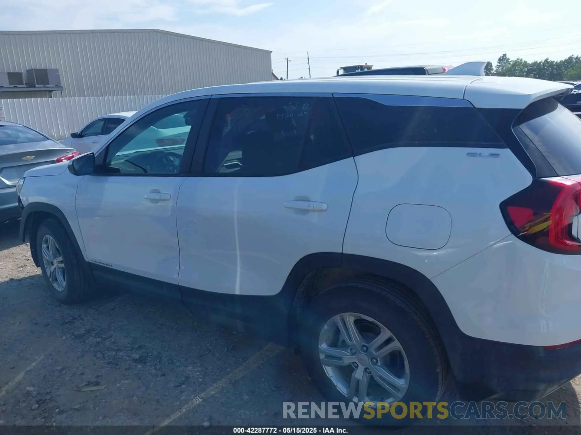 15 Фотография поврежденного автомобиля 3GKALMEG3RL257313 GMC TERRAIN 2024