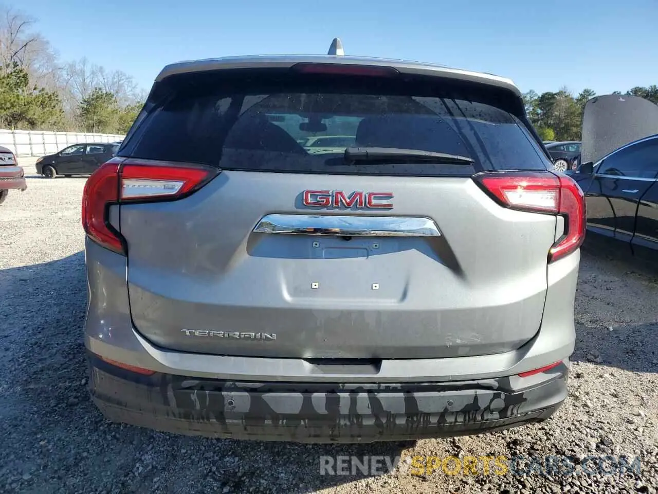 6 Photograph of a damaged car 3GKALMEG3RL266710 GMC TERRAIN 2024