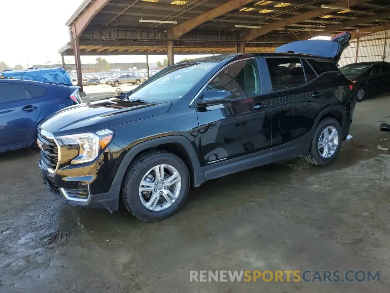 1 Photograph of a damaged car 3GKALMEG4RL345660 GMC TERRAIN 2024