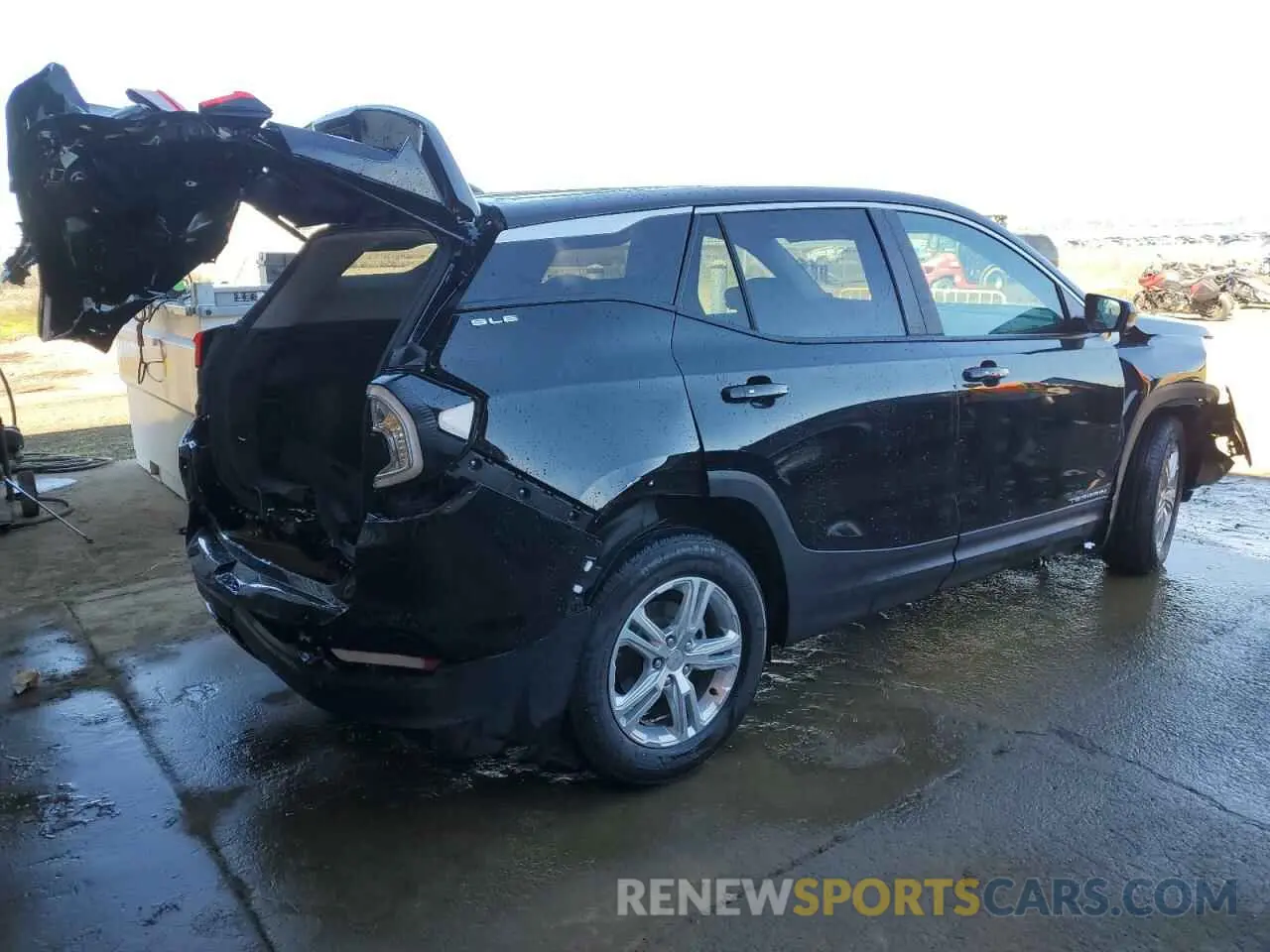 3 Photograph of a damaged car 3GKALMEG4RL345660 GMC TERRAIN 2024