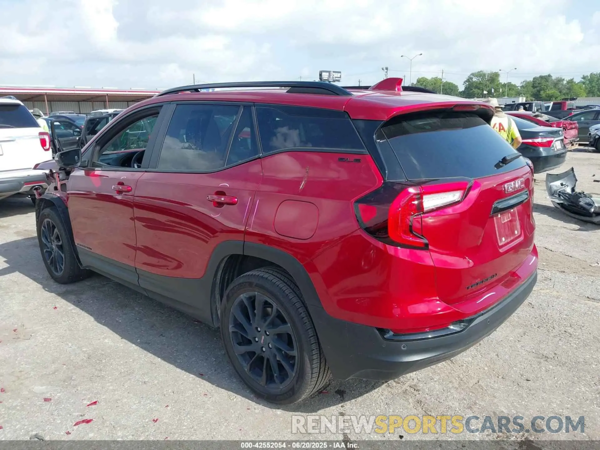 3 Photograph of a damaged car 3GKALMEG6RL379521 GMC TERRAIN 2024