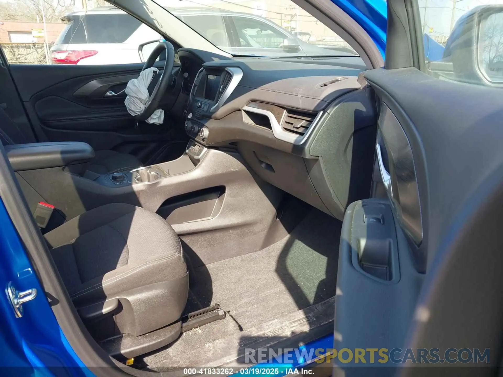 5 Фотография поврежденного автомобиля 3GKALMEG7RL182227 GMC TERRAIN 2024