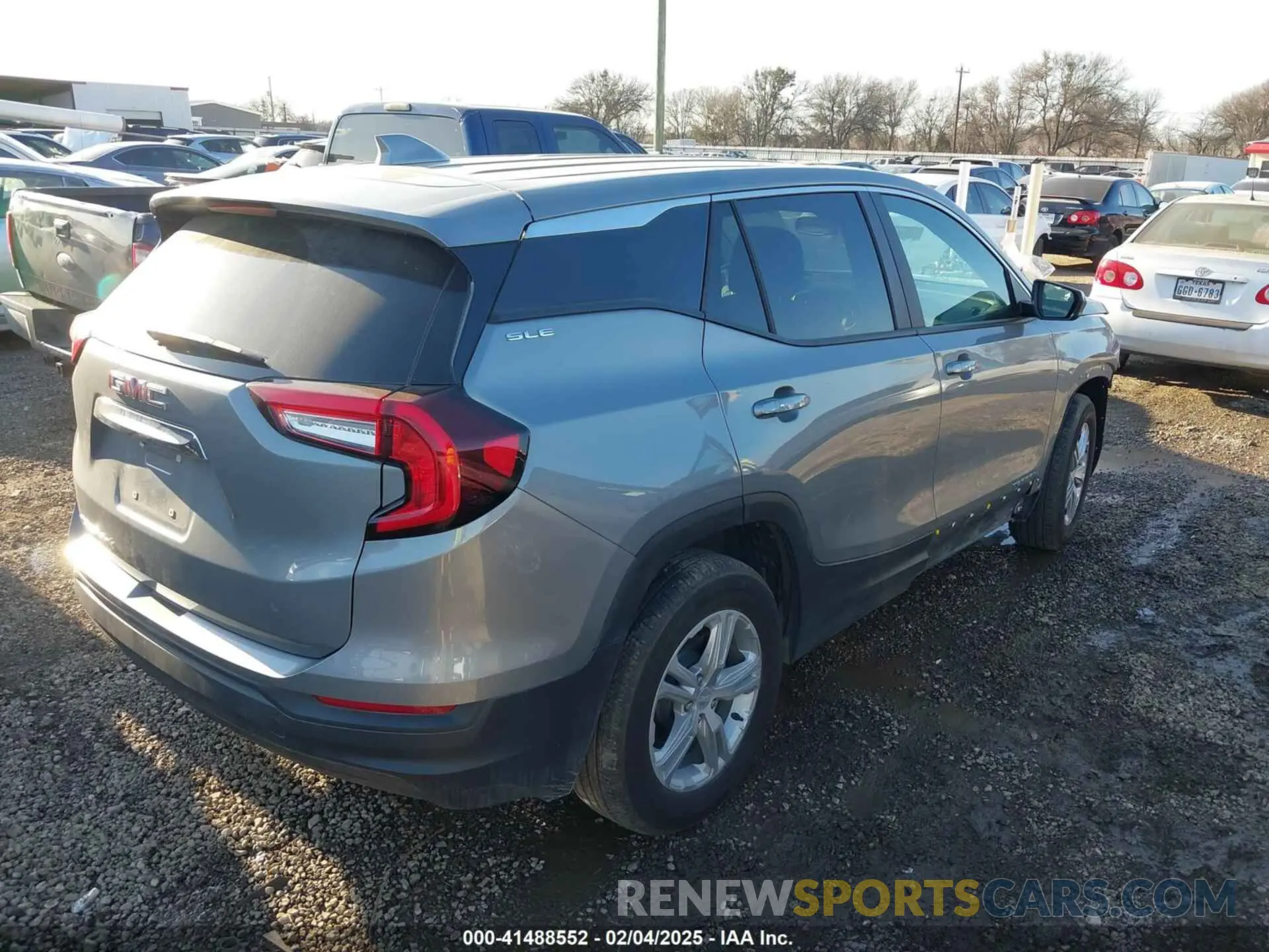 4 Фотография поврежденного автомобиля 3GKALMEG9RL305719 GMC TERRAIN 2024
