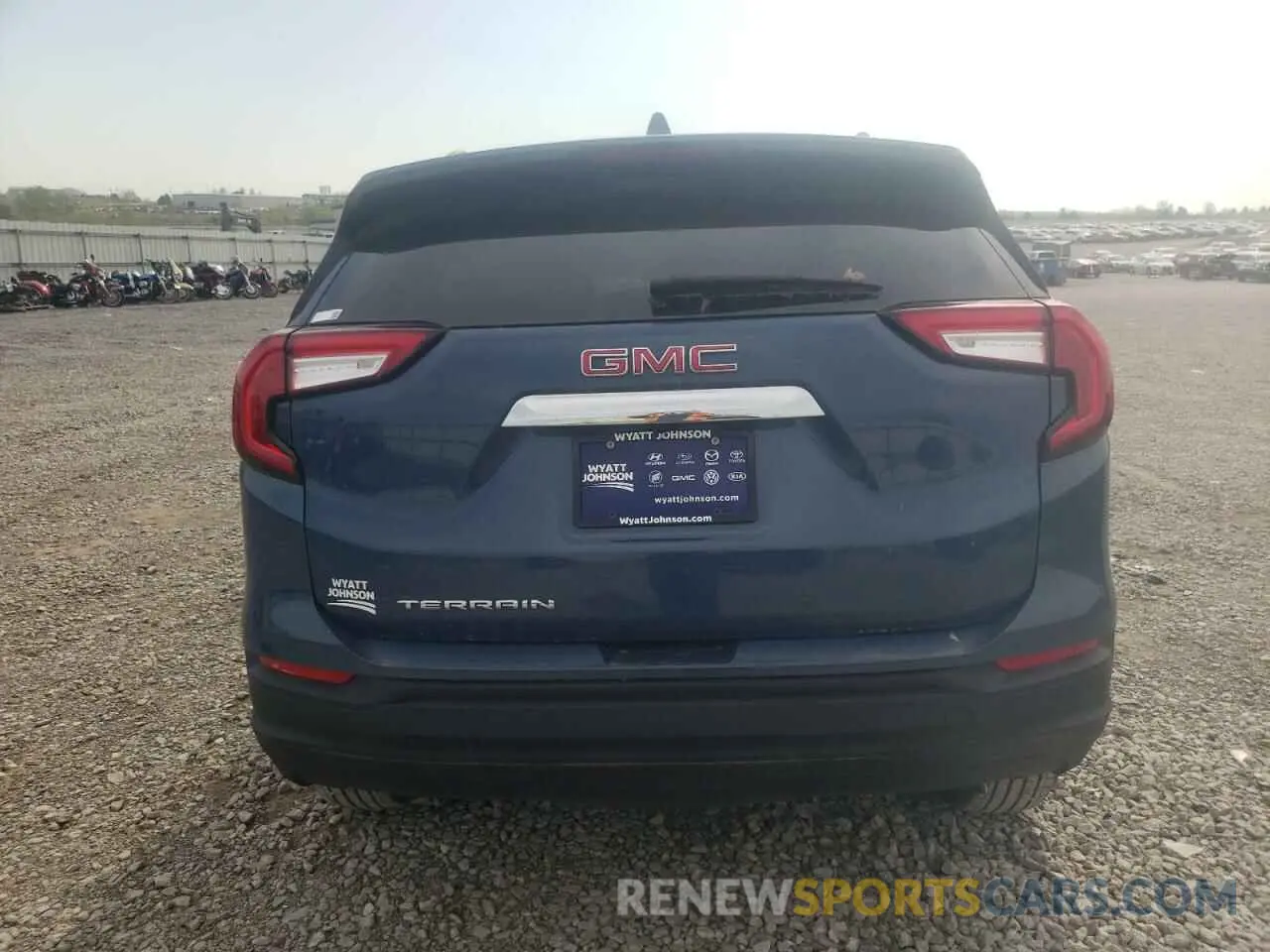 6 Photograph of a damaged car 3GKALMEGXRL116982 GMC TERRAIN 2024