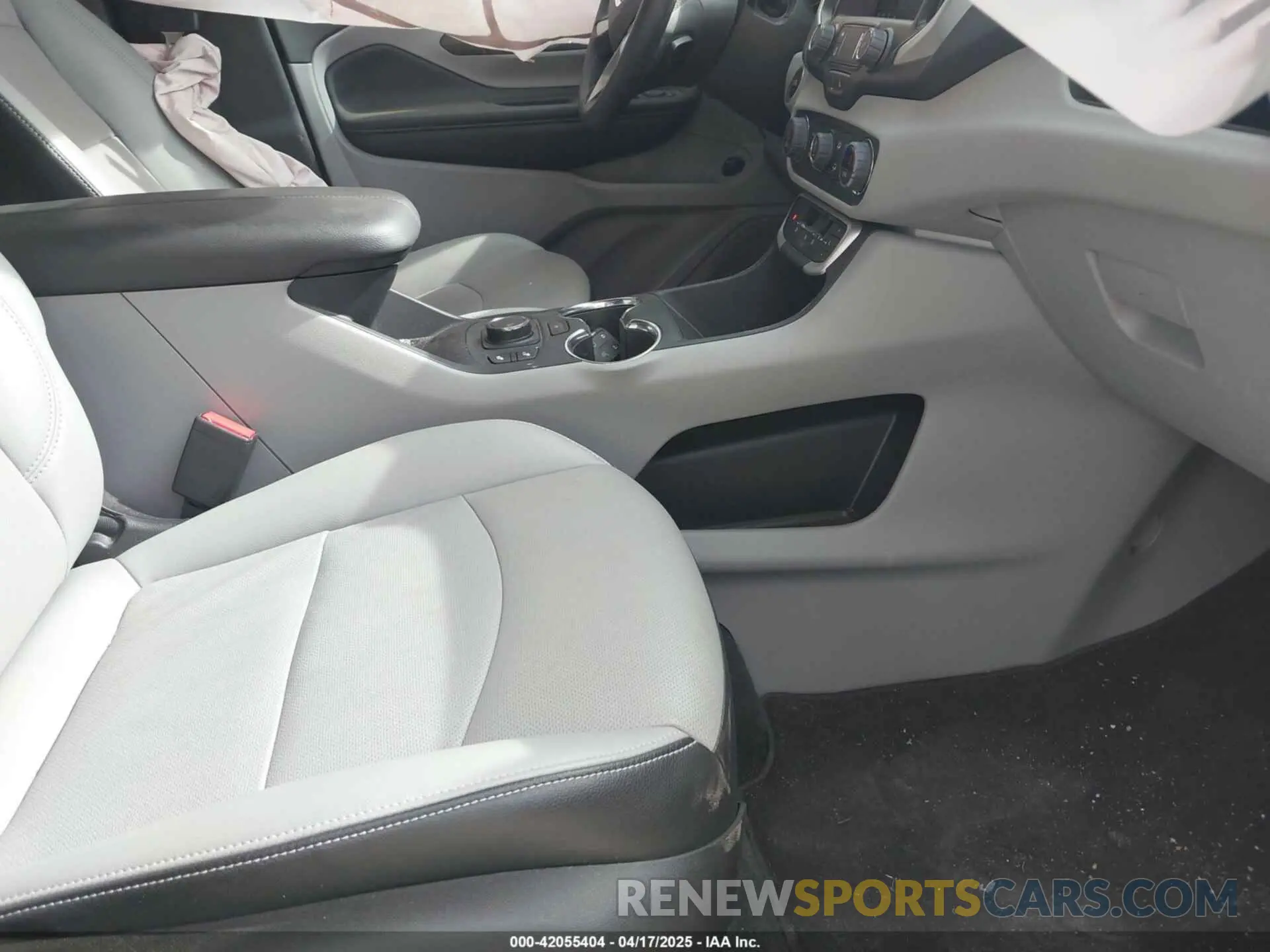 5 Фотография поврежденного автомобиля 3GKALPEG4RL127638 GMC TERRAIN 2024