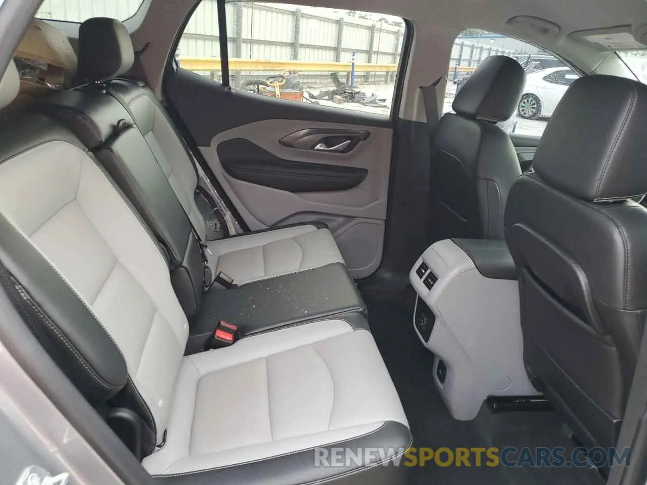 11 Фотография поврежденного автомобиля 3GKALPEG5RL107141 GMC TERRAIN 2024