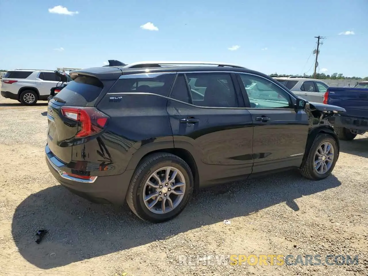 3 Photograph of a damaged car 3GKALPEG7RL397558 GMC TERRAIN 2024