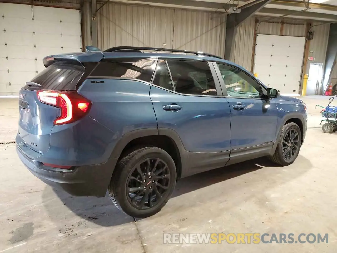 3 Фотография поврежденного автомобиля 3GKALTEG3RL179982 GMC TERRAIN 2024