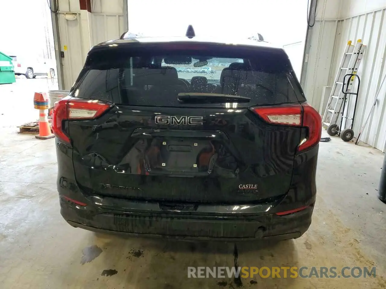 6 Photograph of a damaged car 3GKALTEG6RL199479 GMC TERRAIN 2024