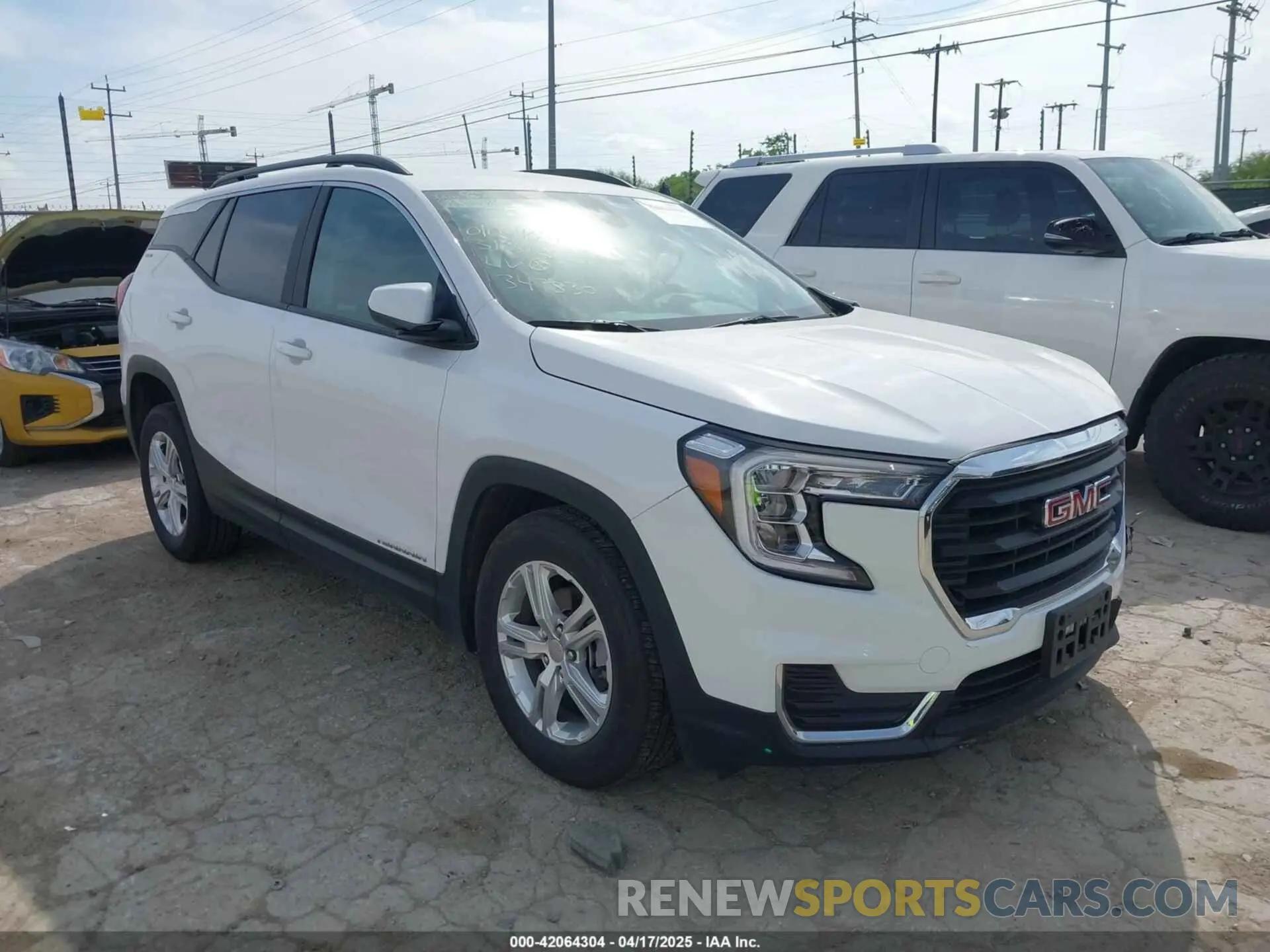 1 Photograph of a damaged car 3GKALTEGXRL347830 GMC TERRAIN 2024