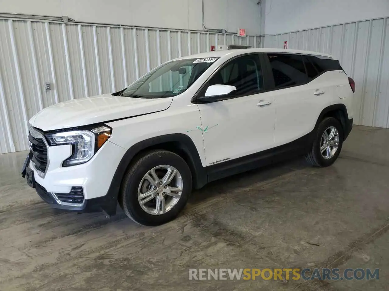 1 Photograph of a damaged car 3GKALTEGXRL377197 GMC TERRAIN 2024