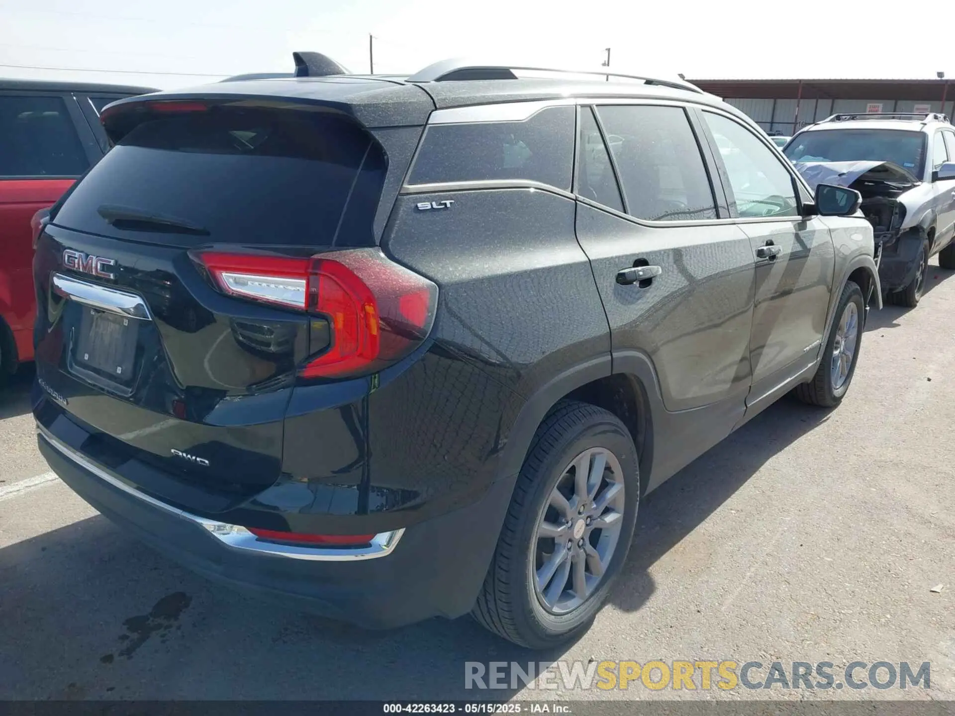 4 Фотография поврежденного автомобиля 3GKALVEG1RL250396 GMC TERRAIN 2024