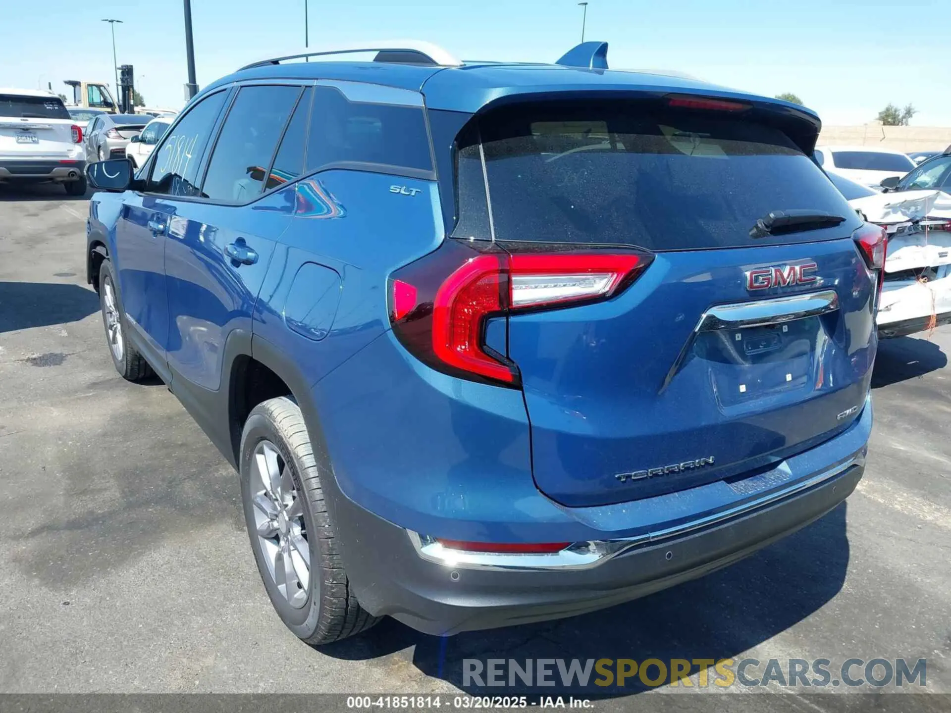 3 Photograph of a damaged car 3GKALVEG2RL221585 GMC TERRAIN 2024