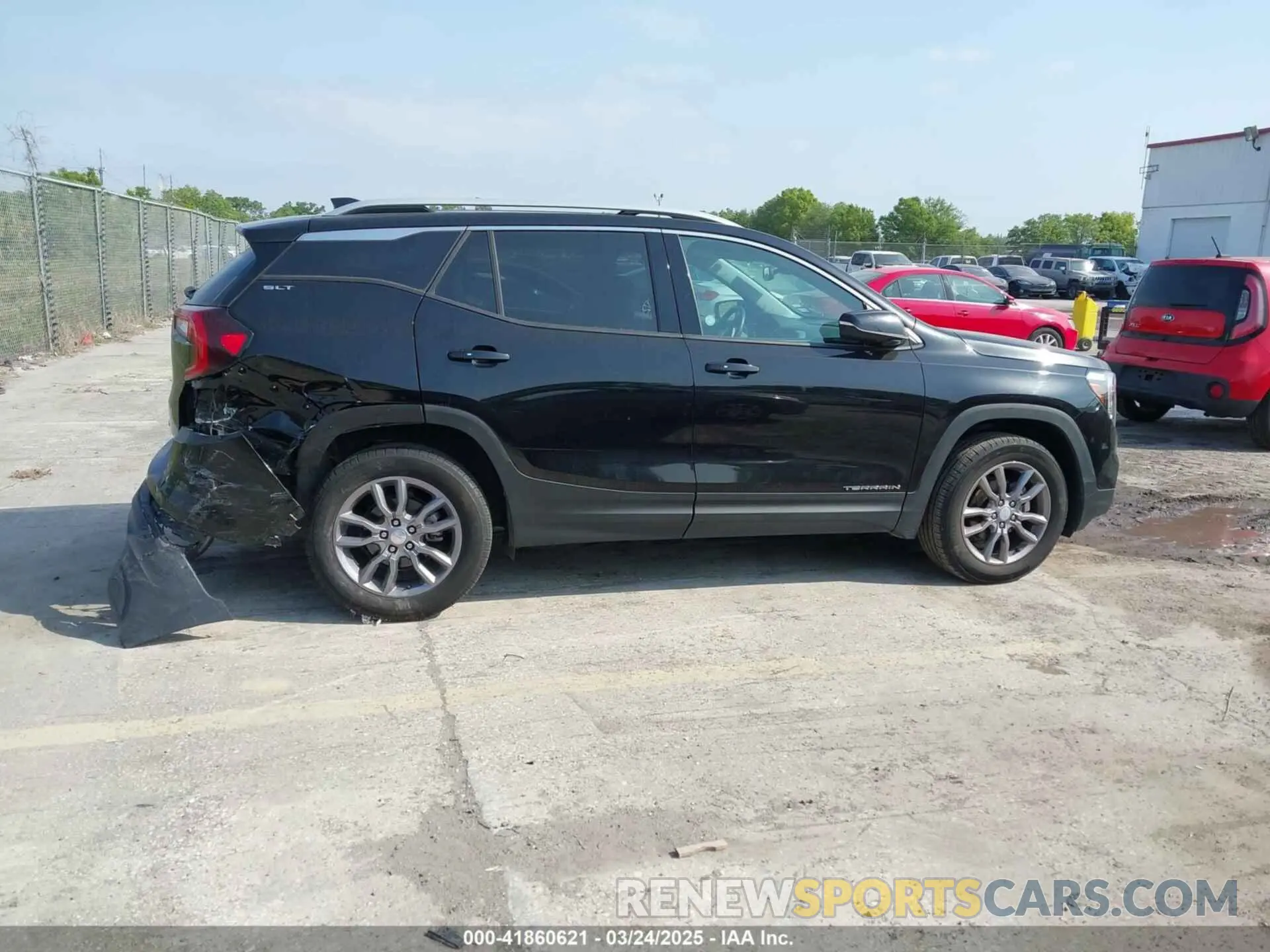 13 Фотография поврежденного автомобиля 3GKALVEG3RL148128 GMC TERRAIN 2024