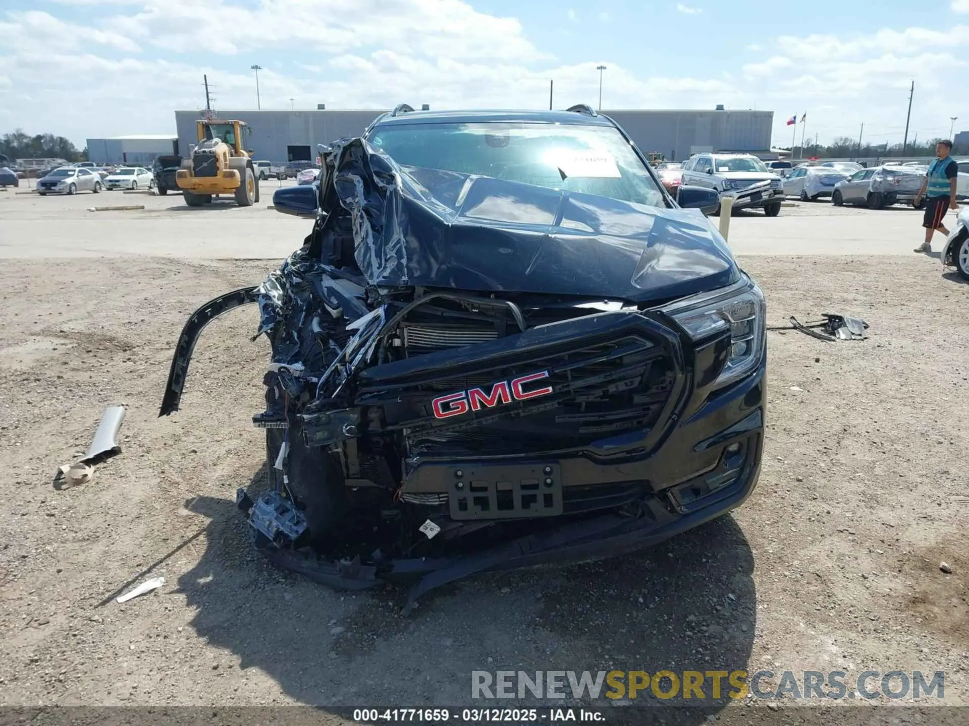 13 Photograph of a damaged car 3GKALVEG5RL196049 GMC TERRAIN 2024