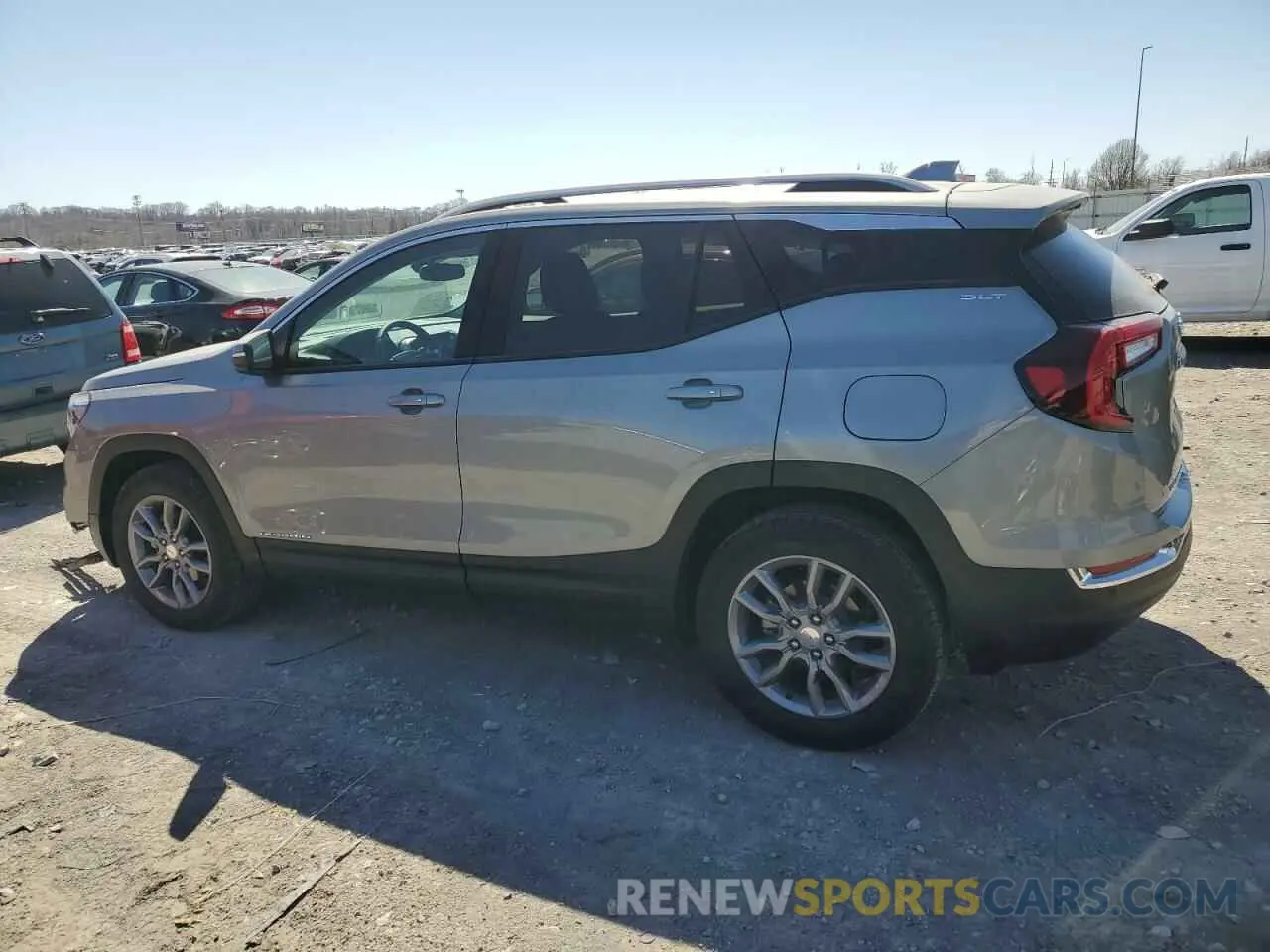 2 Фотография поврежденного автомобиля 3GKALVEG5RL324564 GMC TERRAIN 2024