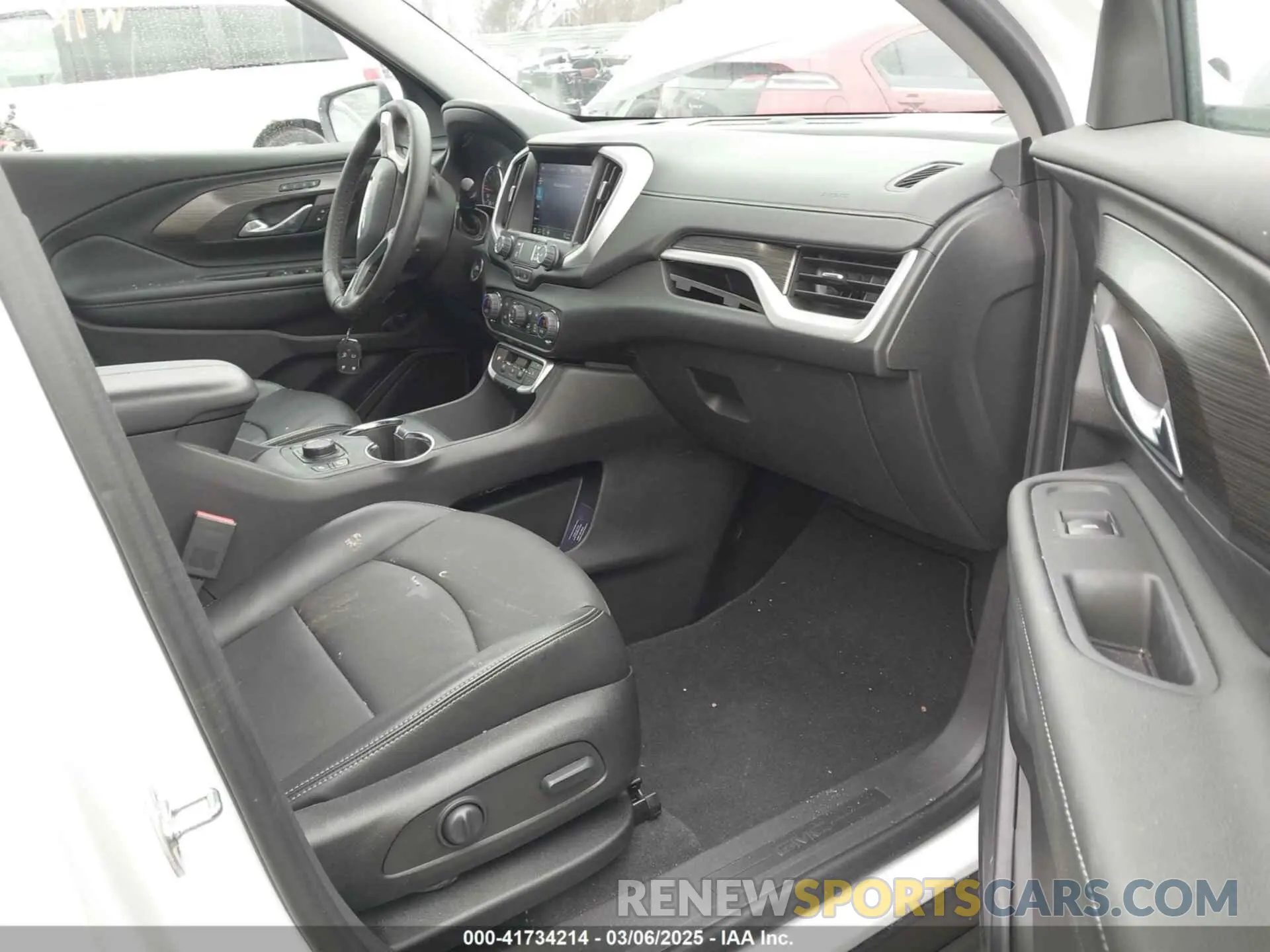 5 Photograph of a damaged car 3GKALVEG6RL212131 GMC TERRAIN 2024
