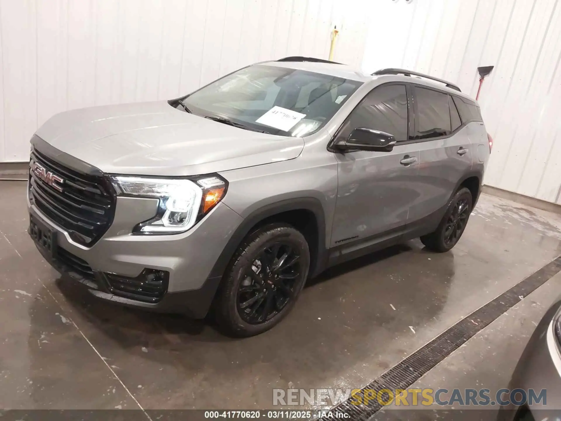 2 Photograph of a damaged car 3GKALVEG6RL390542 GMC TERRAIN 2024