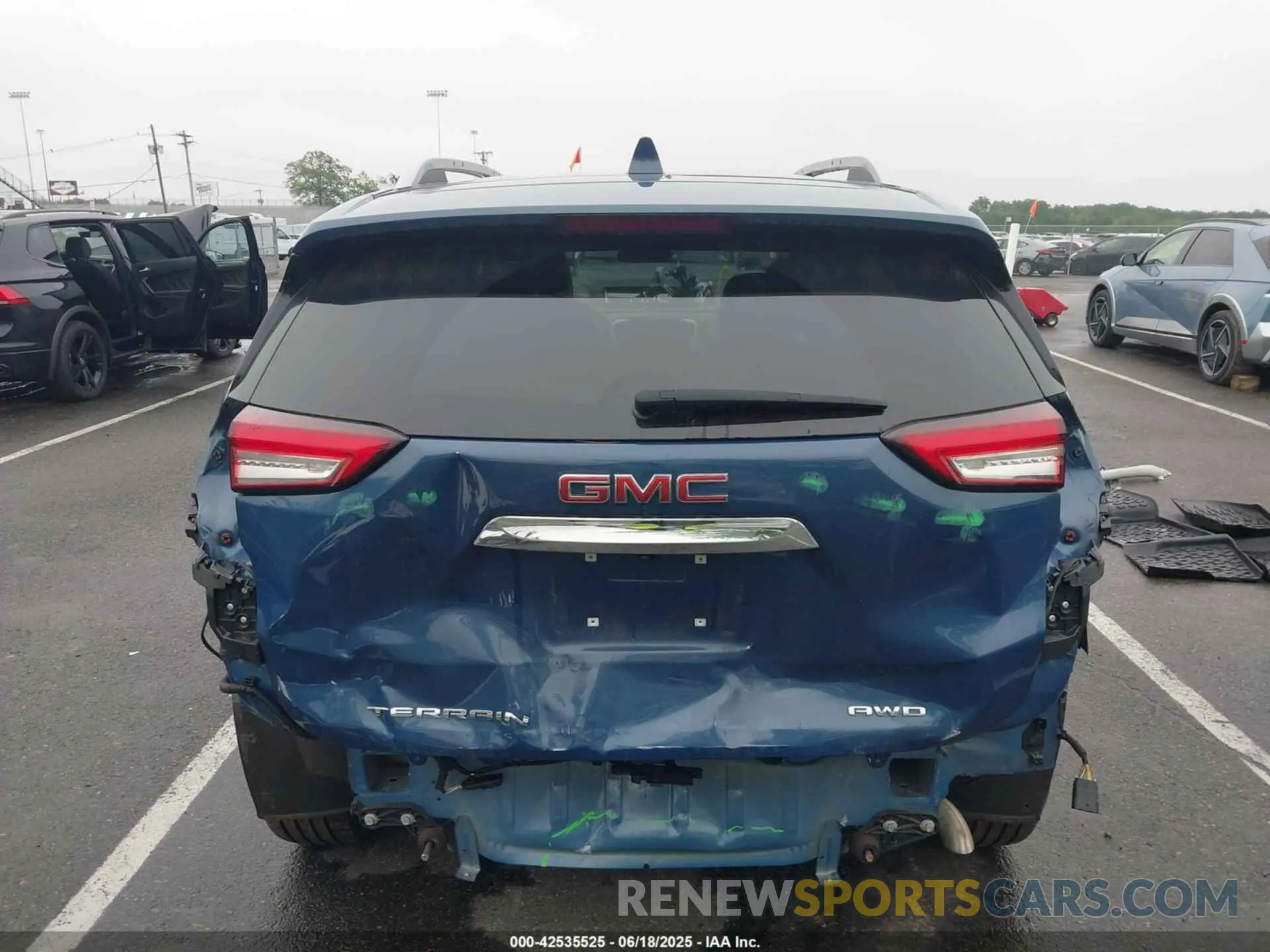 16 Photograph of a damaged car 3GKALVEG7RL176546 GMC TERRAIN 2024