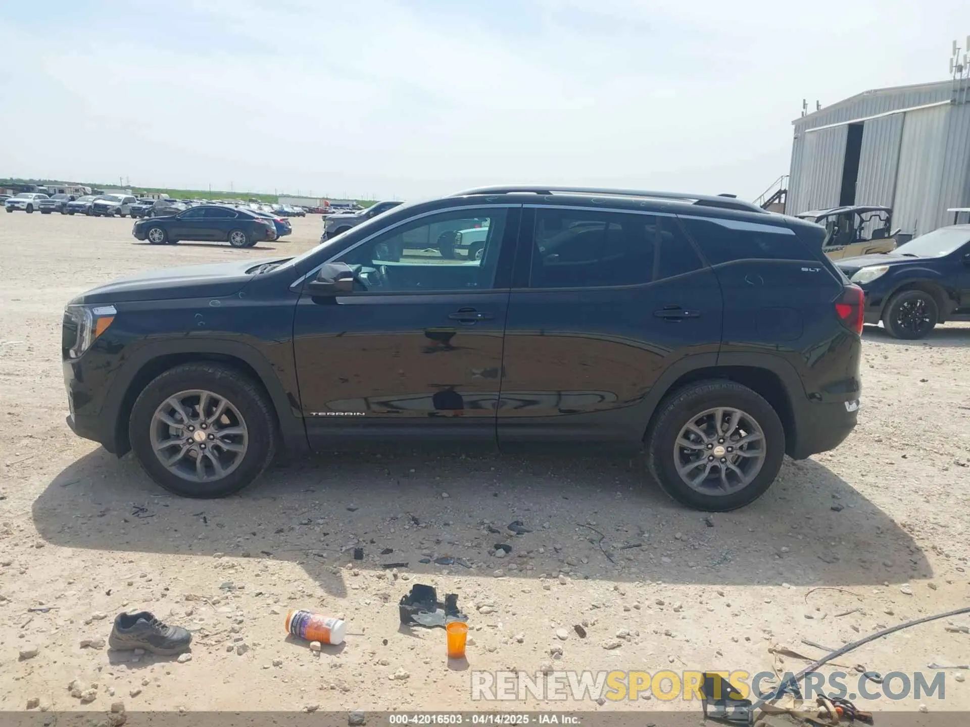 14 Photograph of a damaged car 3GKALVEG7RL361681 GMC TERRAIN 2024