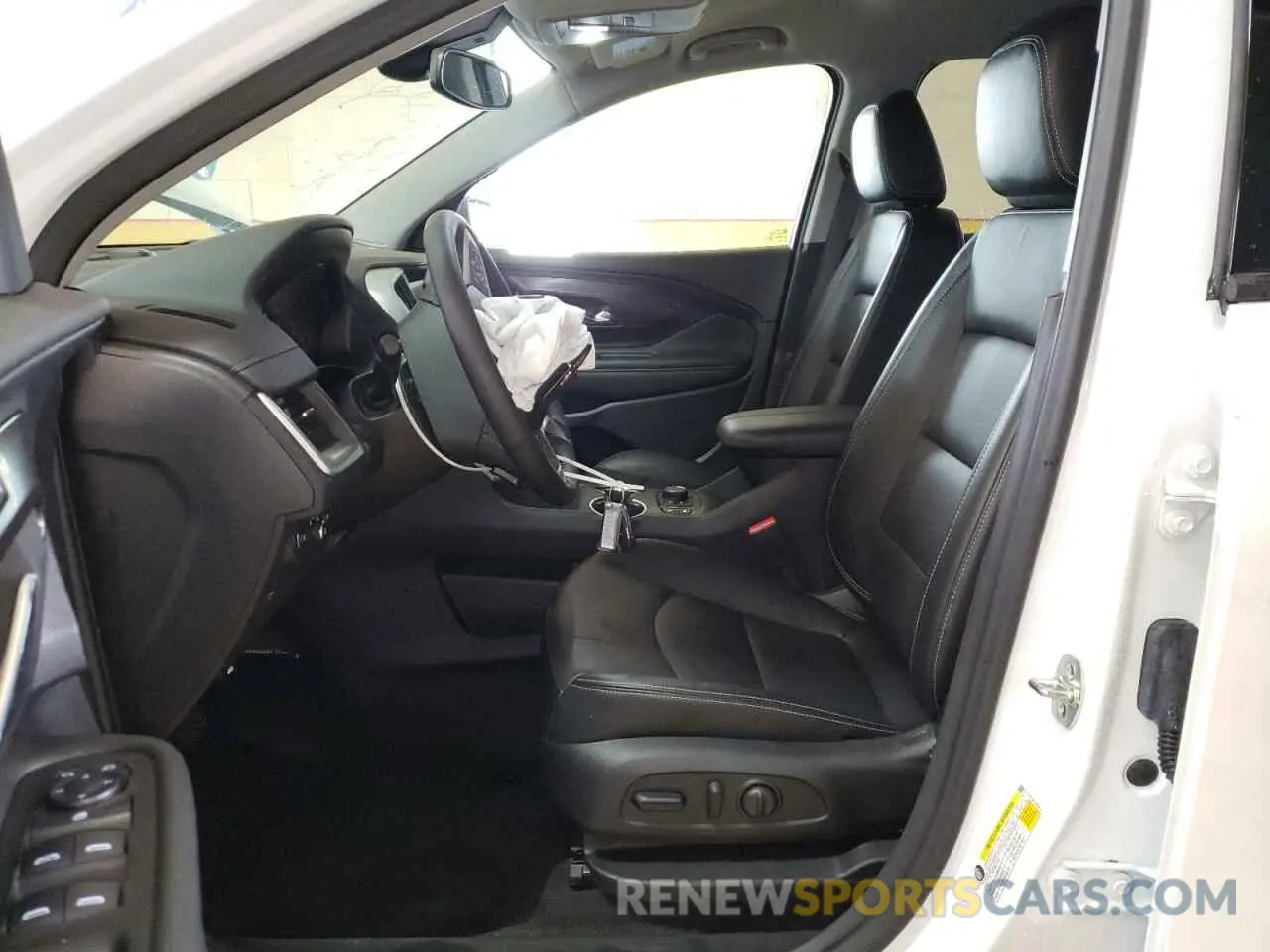 7 Photograph of a damaged car 3GKALVEG8RL383253 GMC TERRAIN 2024