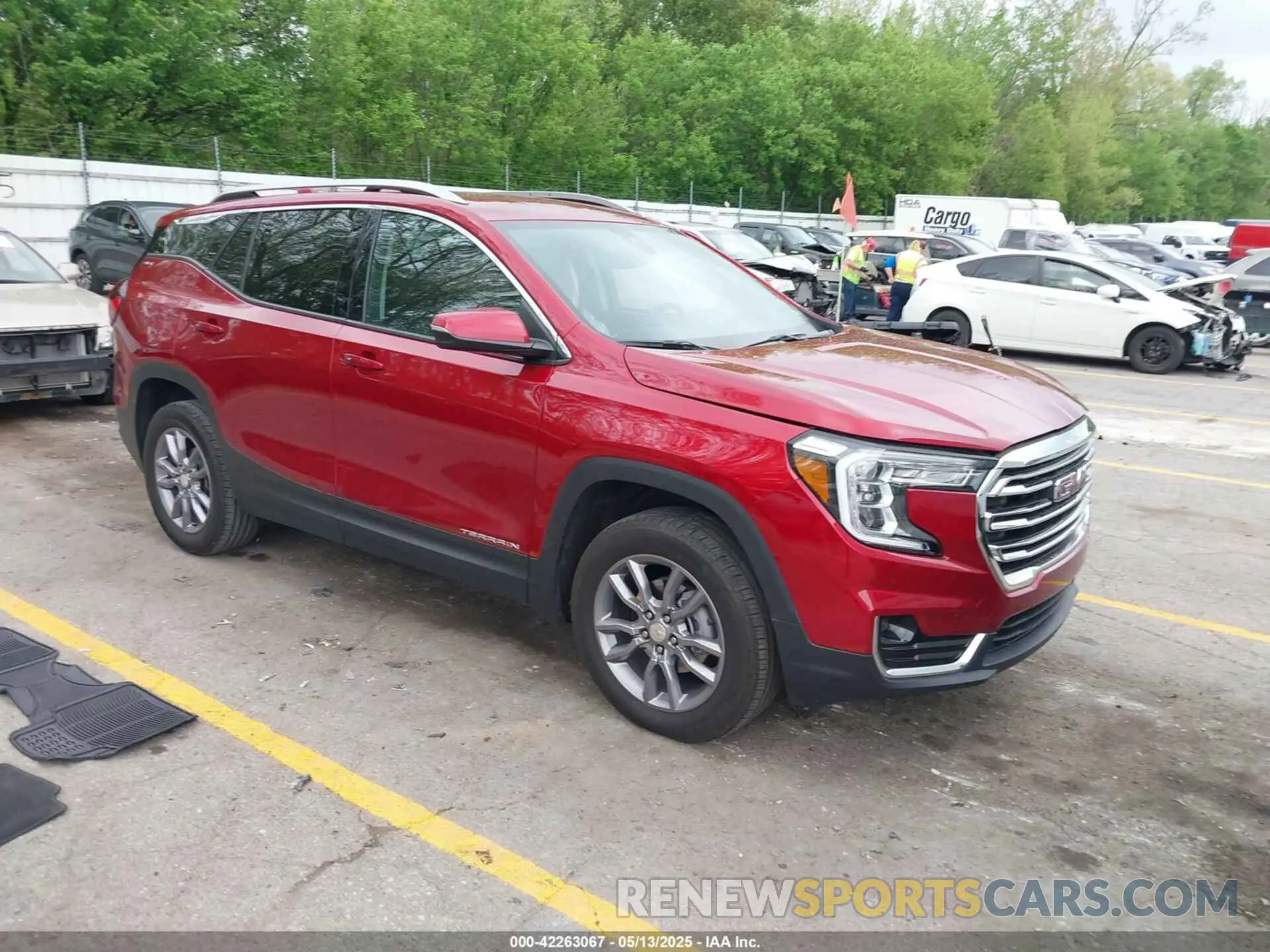 1 Photograph of a damaged car 3GKALVEG9RL147422 GMC TERRAIN 2024