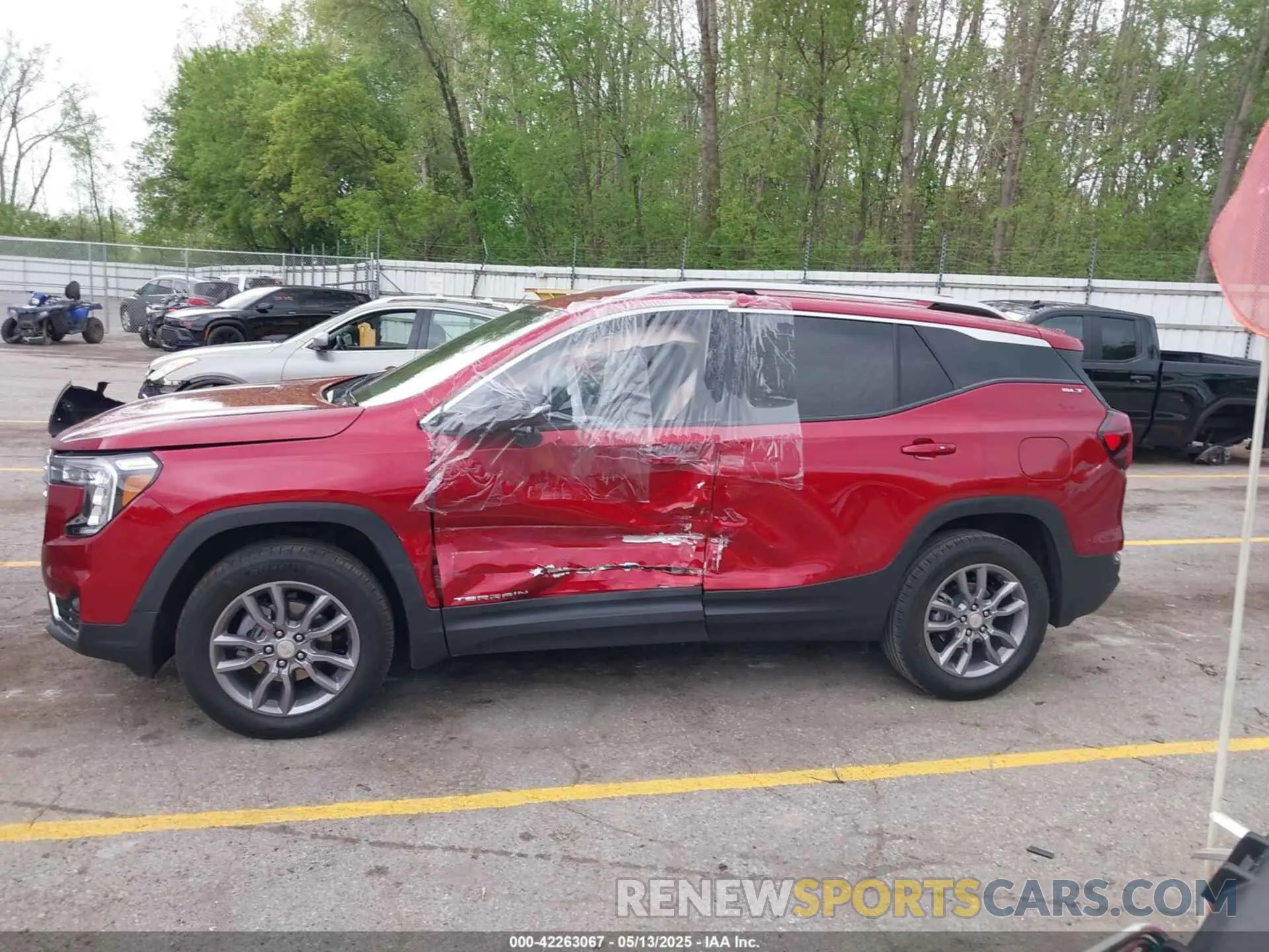 15 Photograph of a damaged car 3GKALVEG9RL147422 GMC TERRAIN 2024