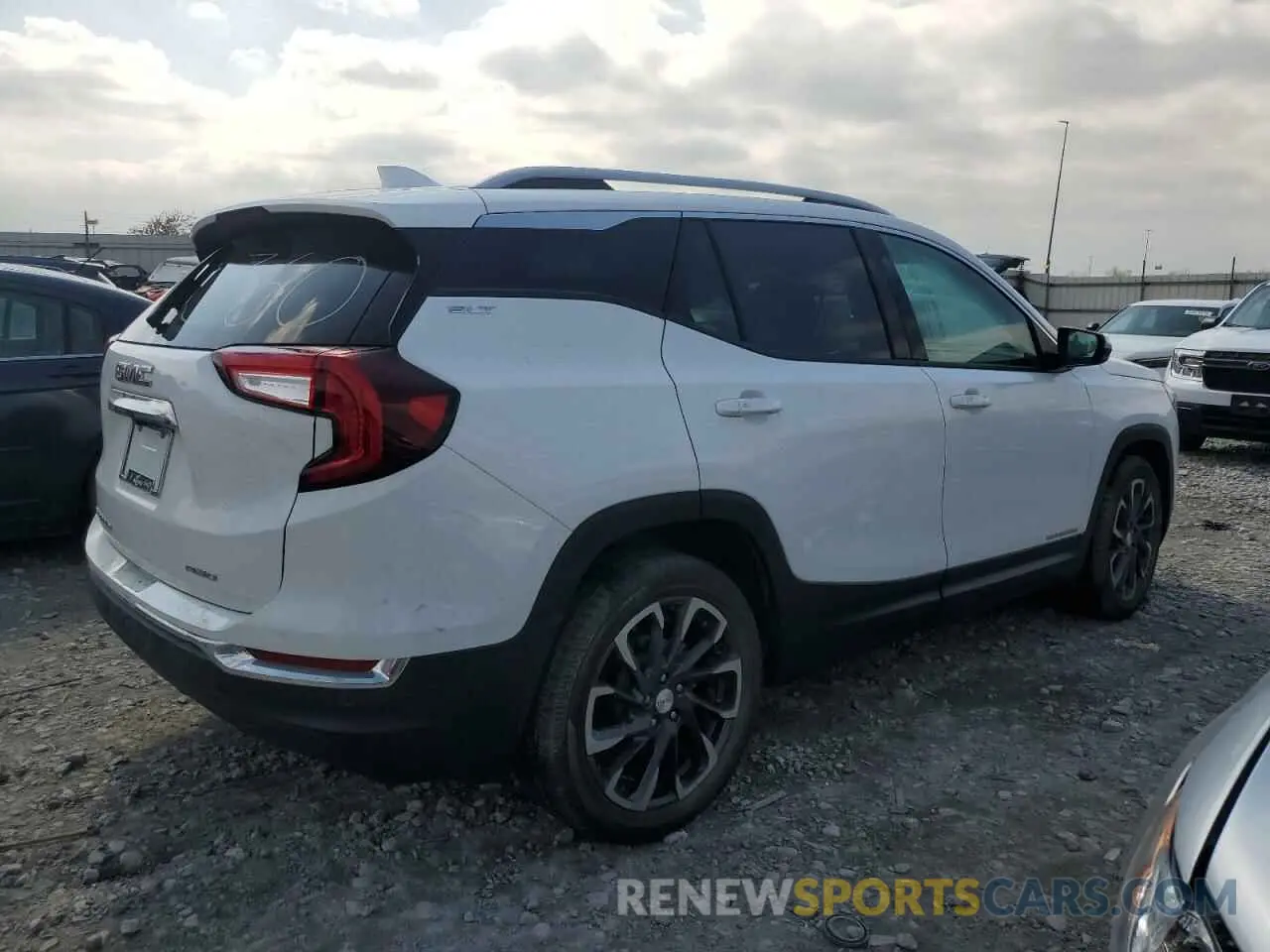 3 Фотография поврежденного автомобиля 3GKALVEG9RL382502 GMC TERRAIN 2024