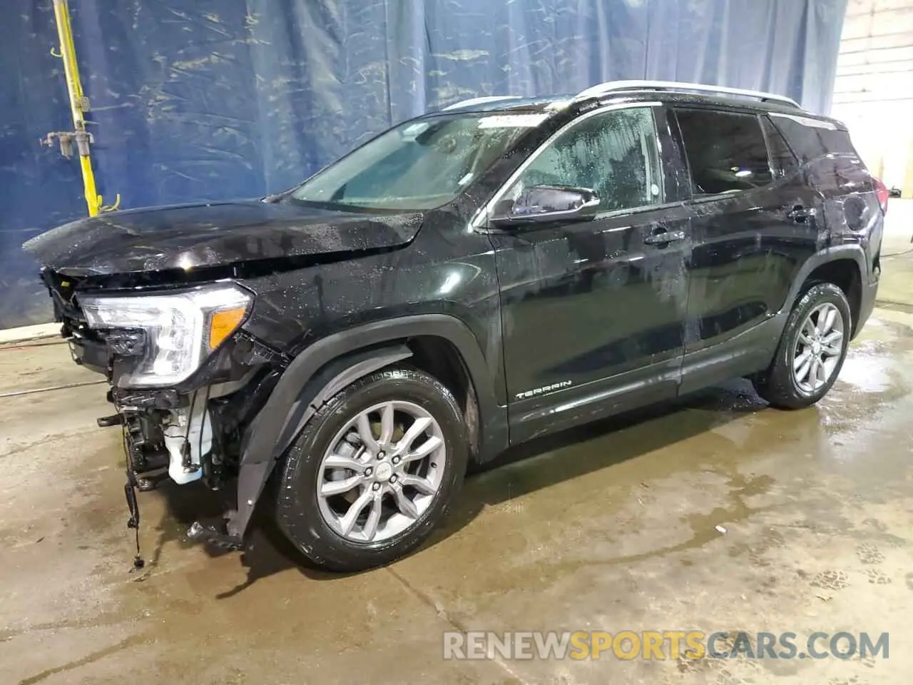 1 Photograph of a damaged car 3GKALVEGXRL175083 GMC TERRAIN 2024