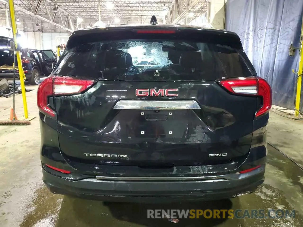 6 Photograph of a damaged car 3GKALVEGXRL175083 GMC TERRAIN 2024