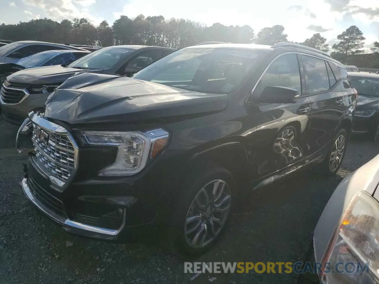 1 Photograph of a damaged car 3GKALXEG0RL155372 GMC TERRAIN 2024